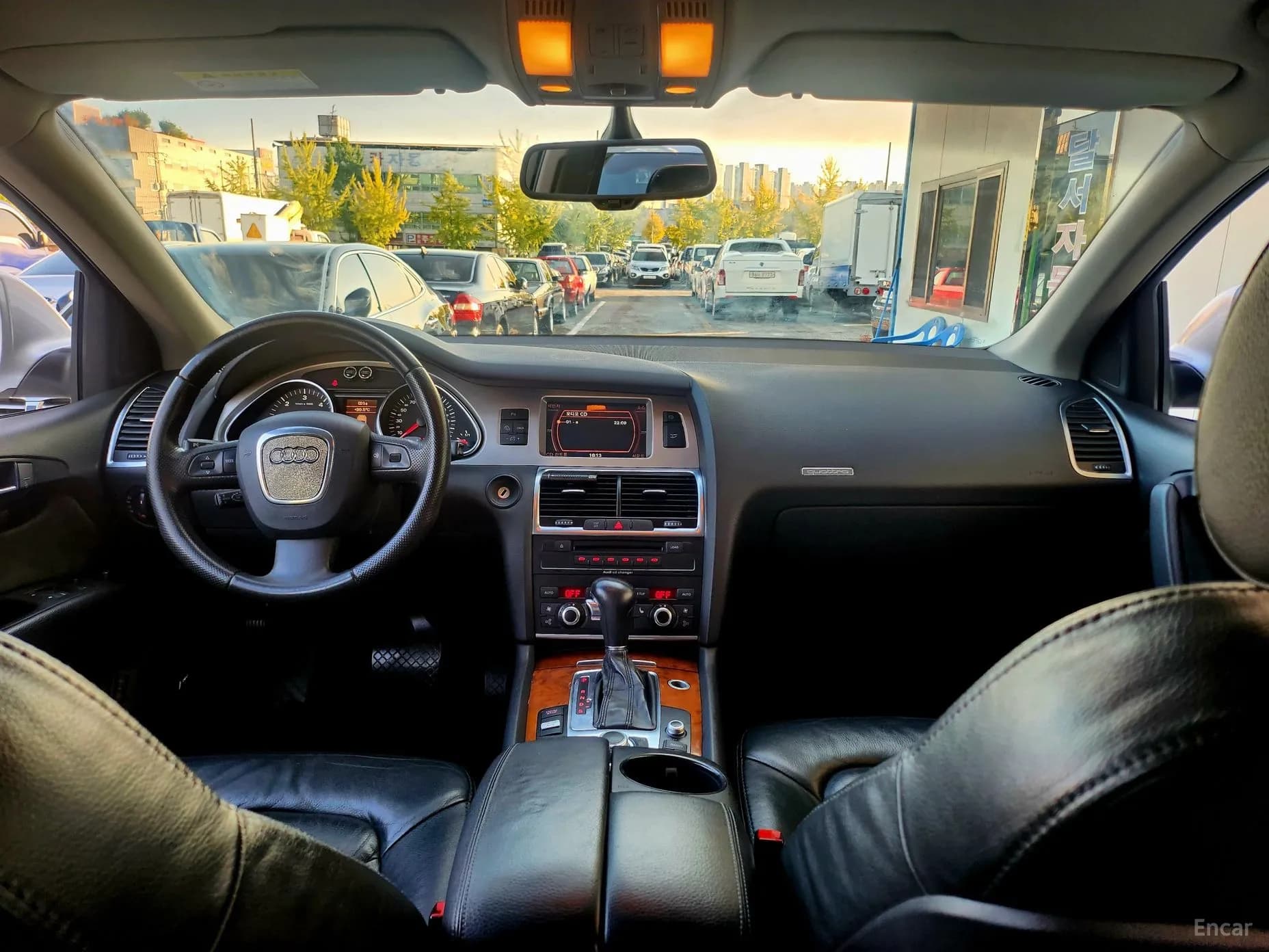 Q7