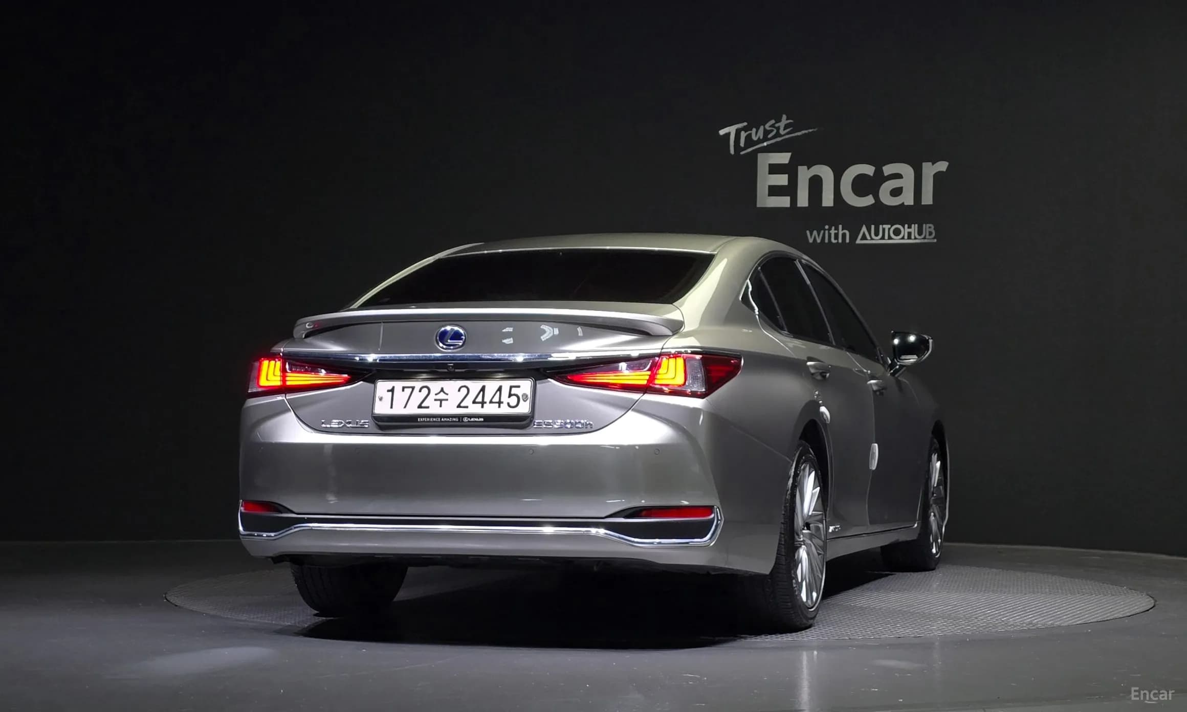 ES300h 7th Generation