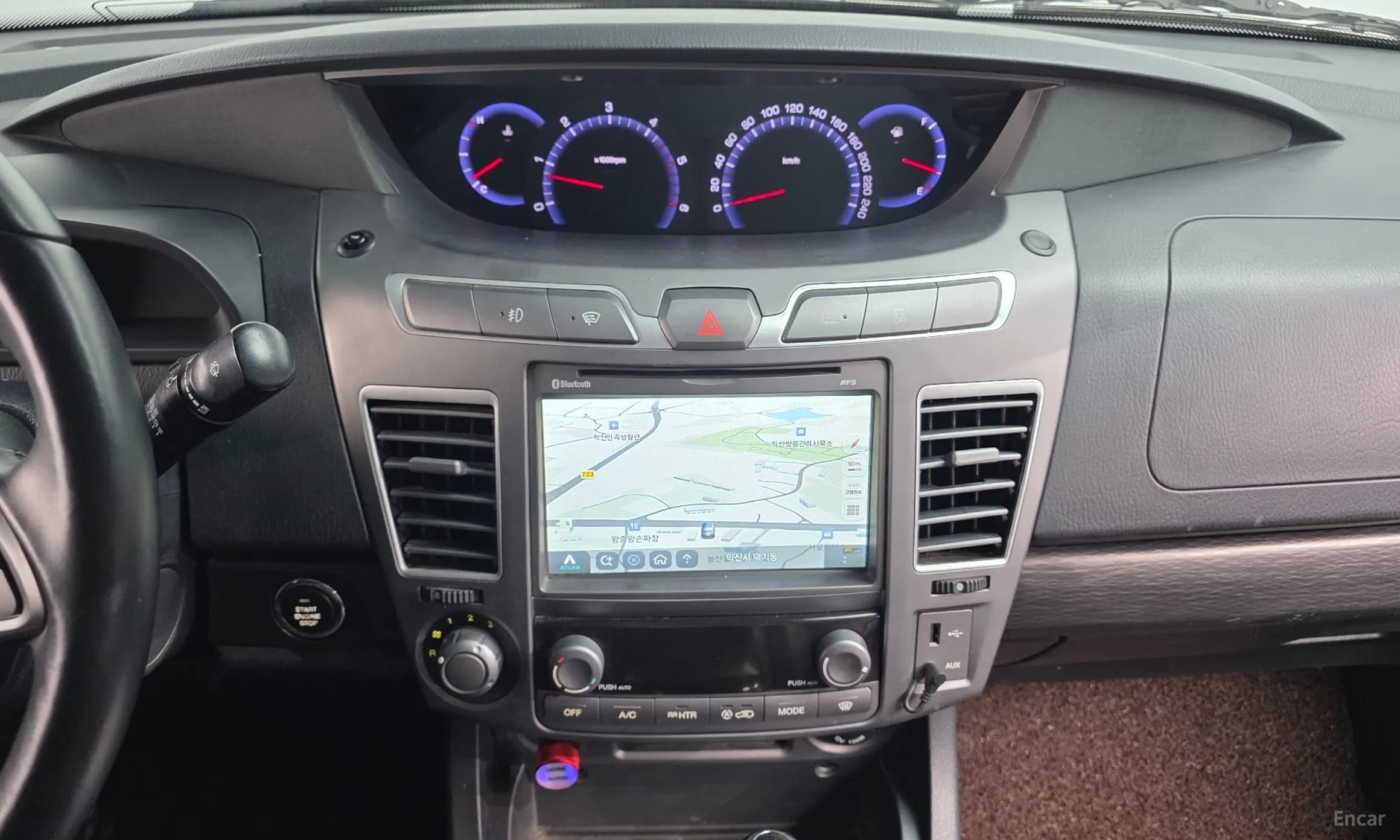 Korando Turismo
