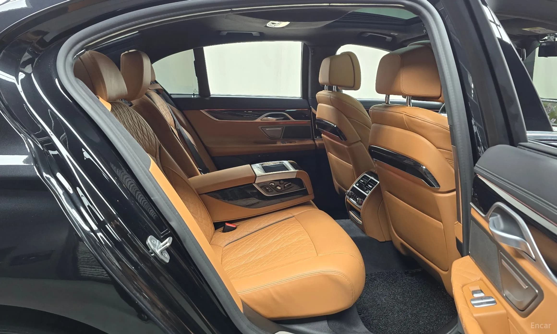 7 Series (G11)