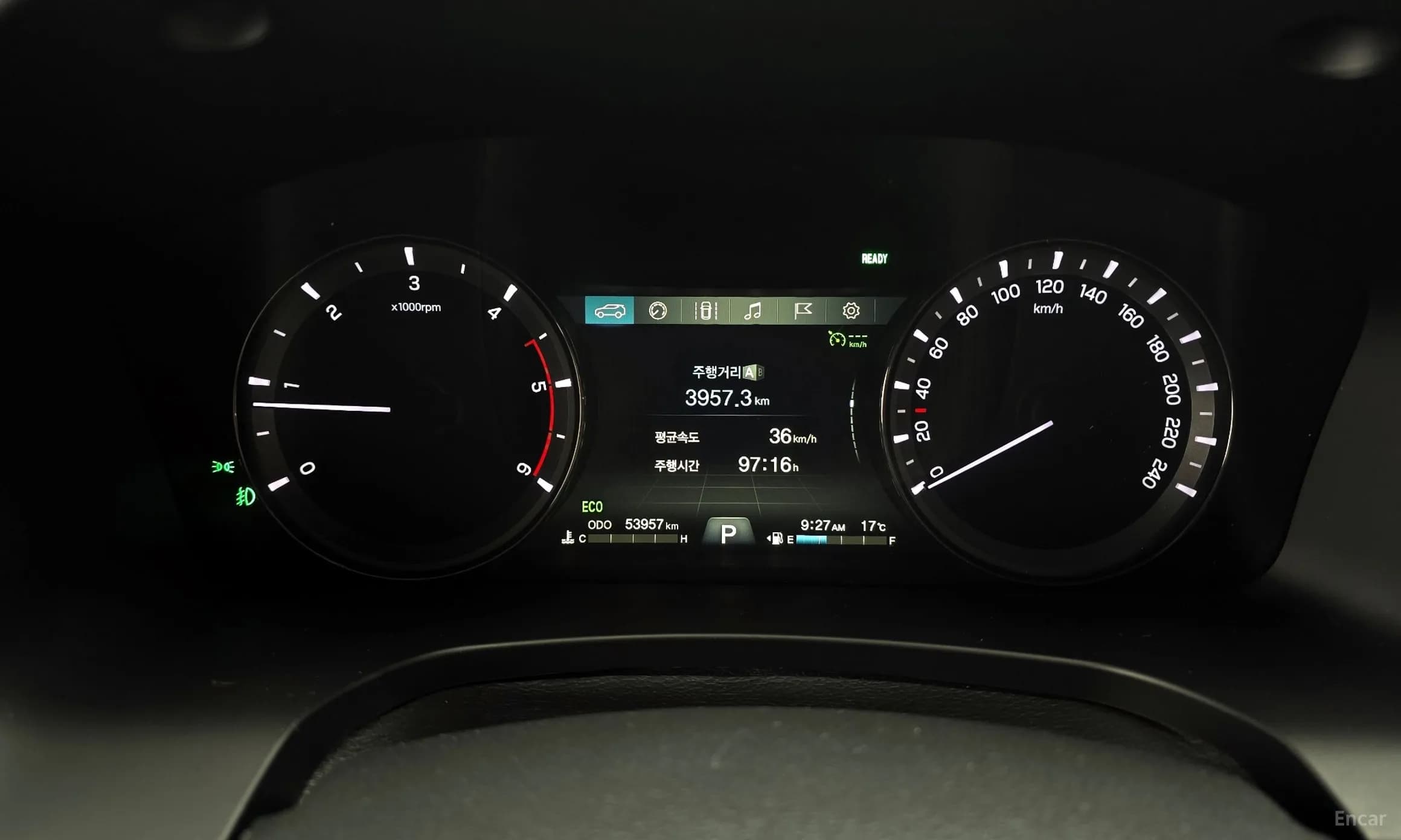 Rexton Sports Khan