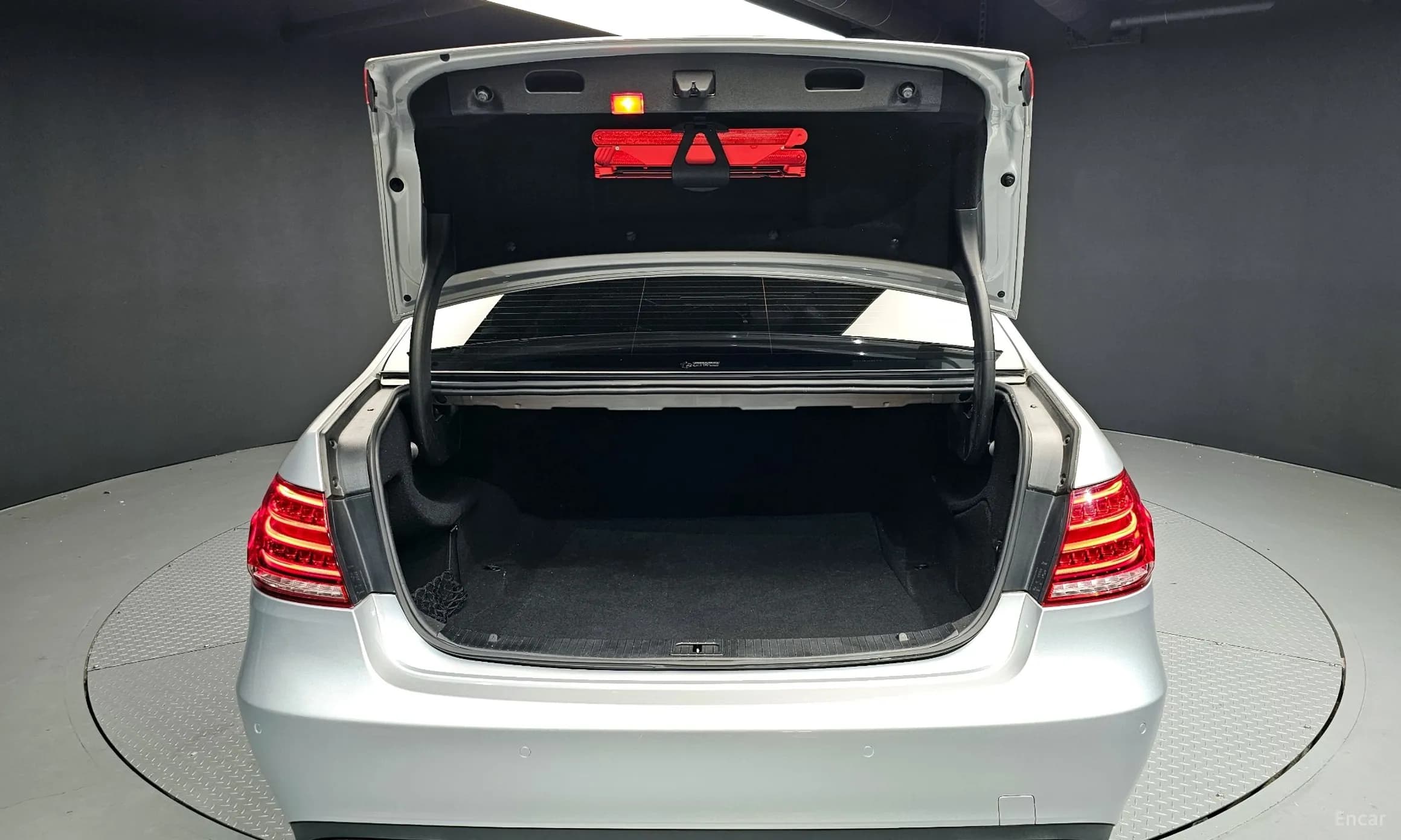 E-Class W212