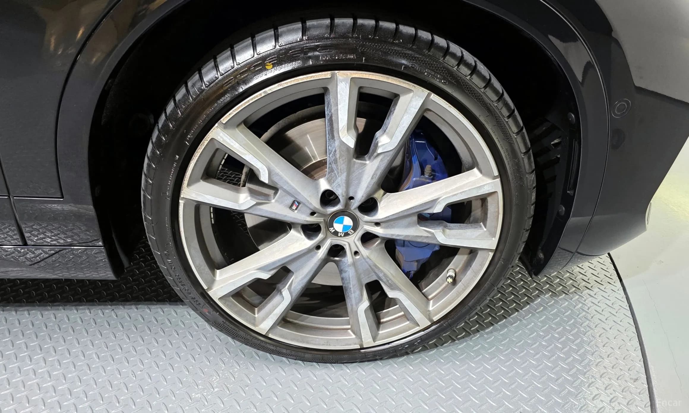 X2 (F39)