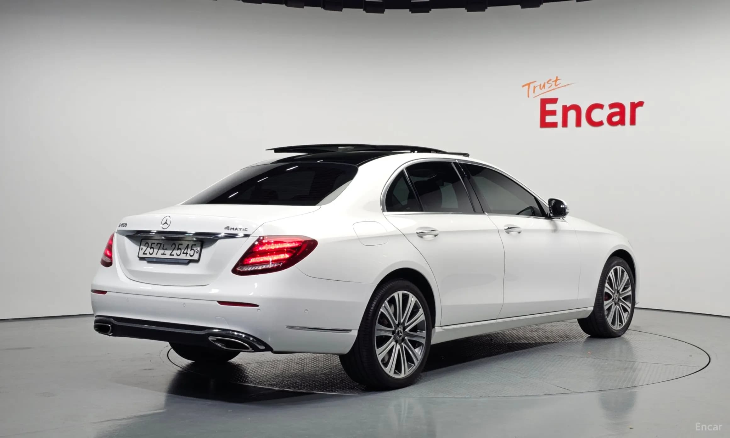 E-Class W213