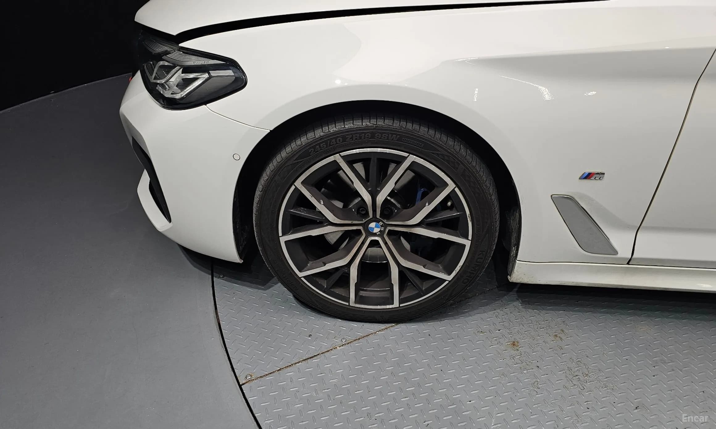 5 Series (G30)