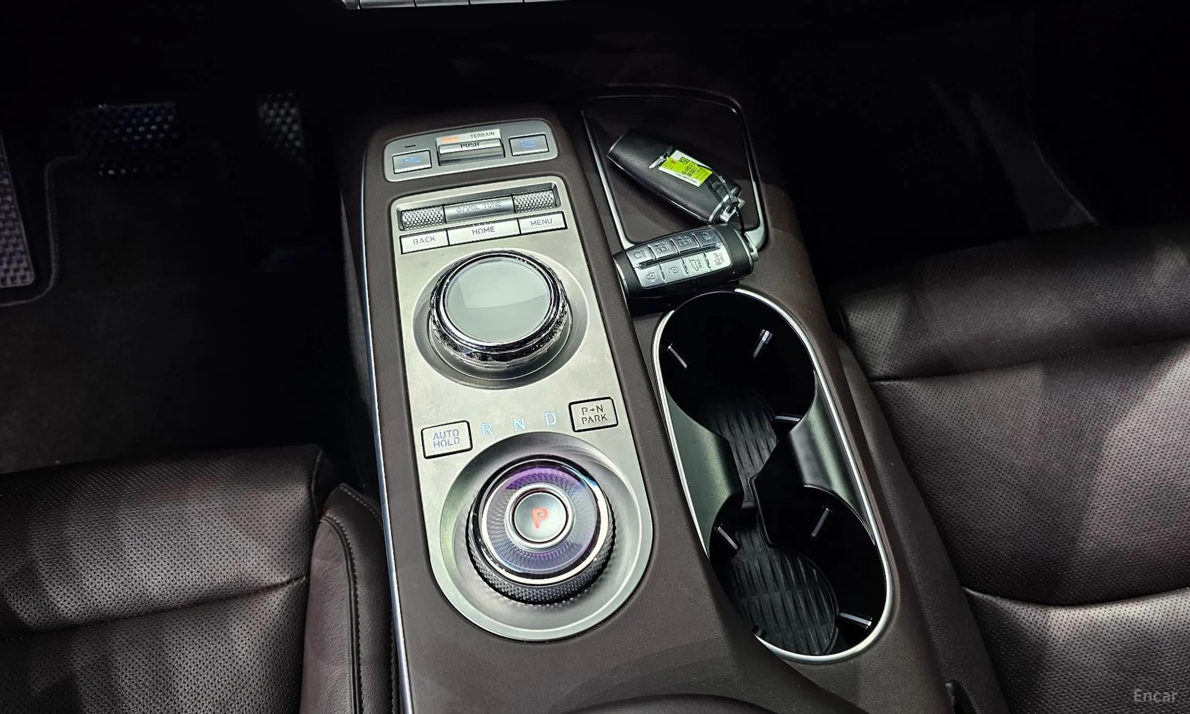 GV70