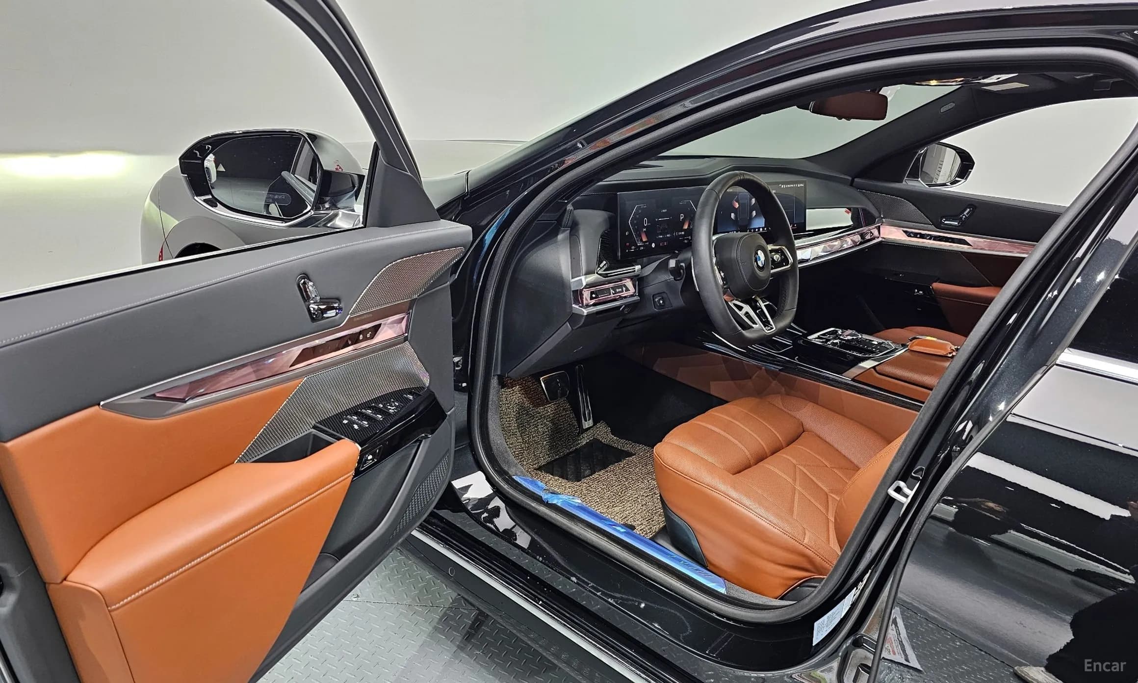 7 Series (G70)