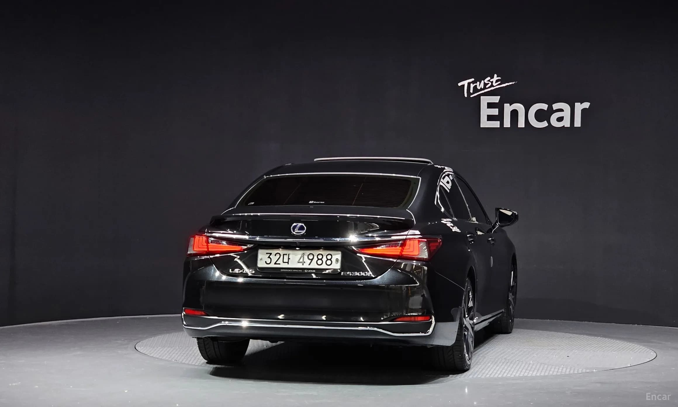 ES300h 7th Generation