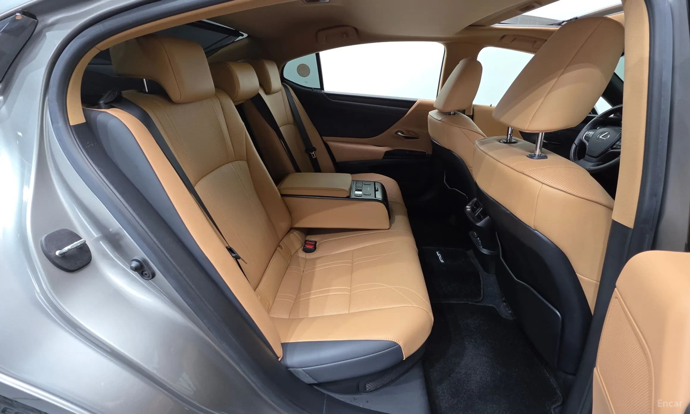 ES300h 7th Generation