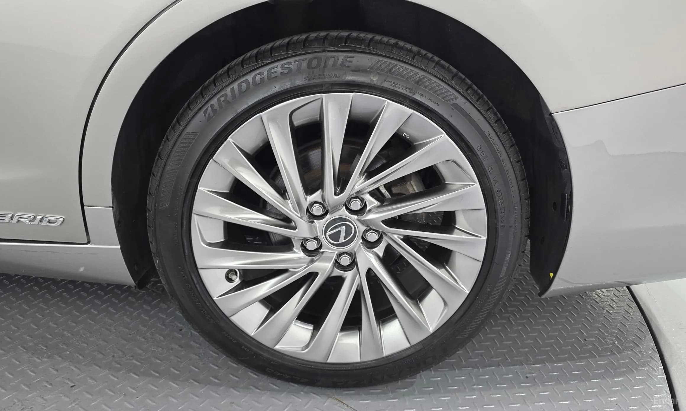 ES300h 7th Generation