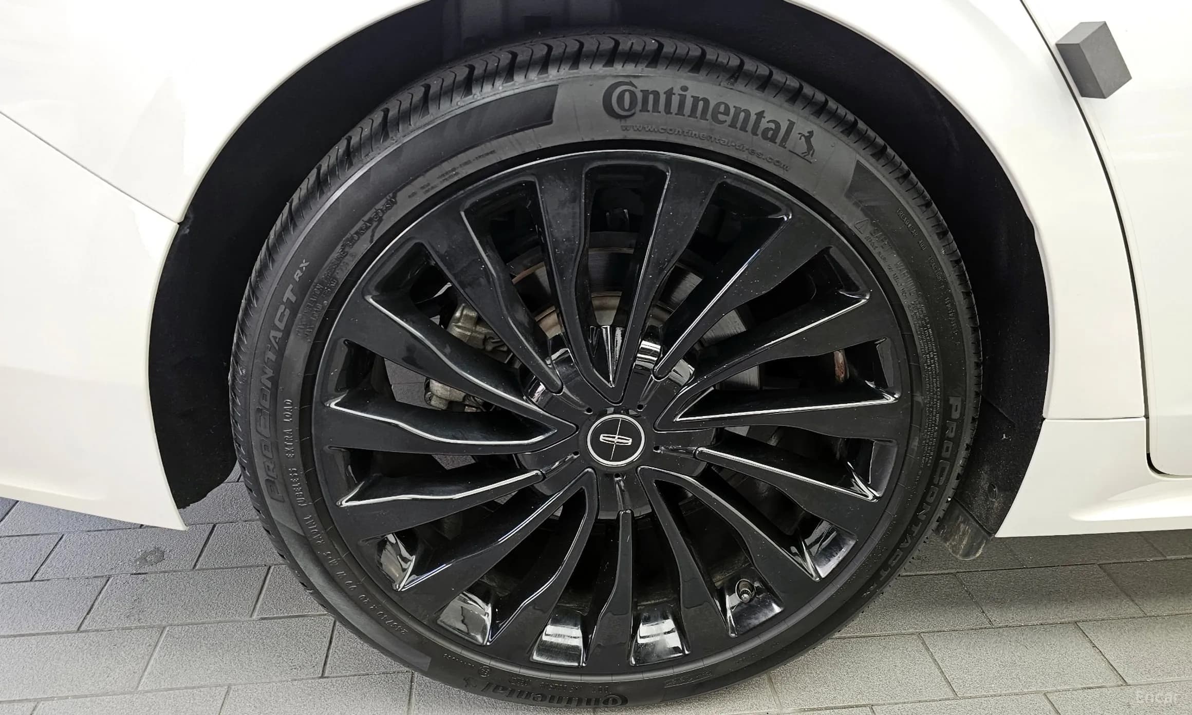 Continental Gen 10