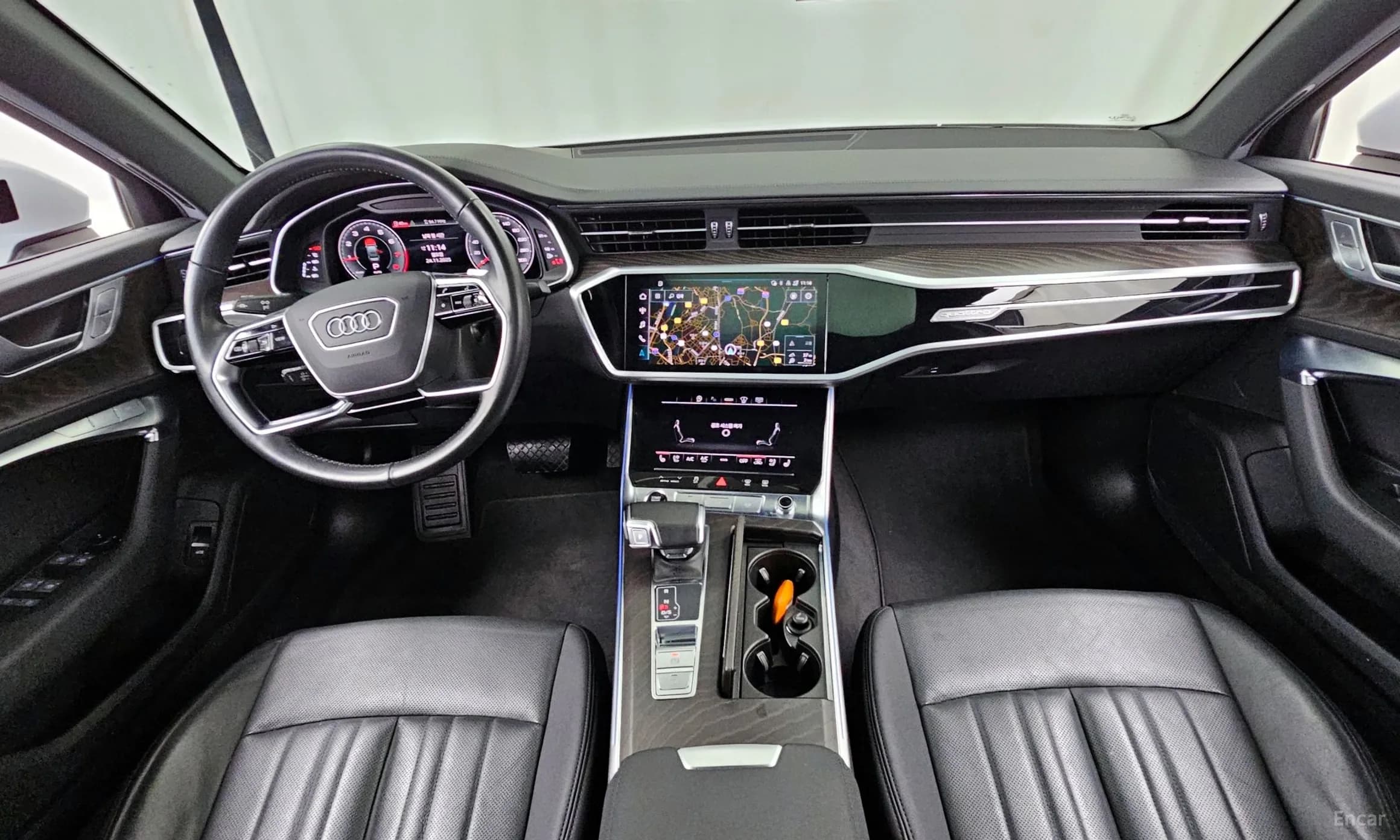 A6 (C8)
