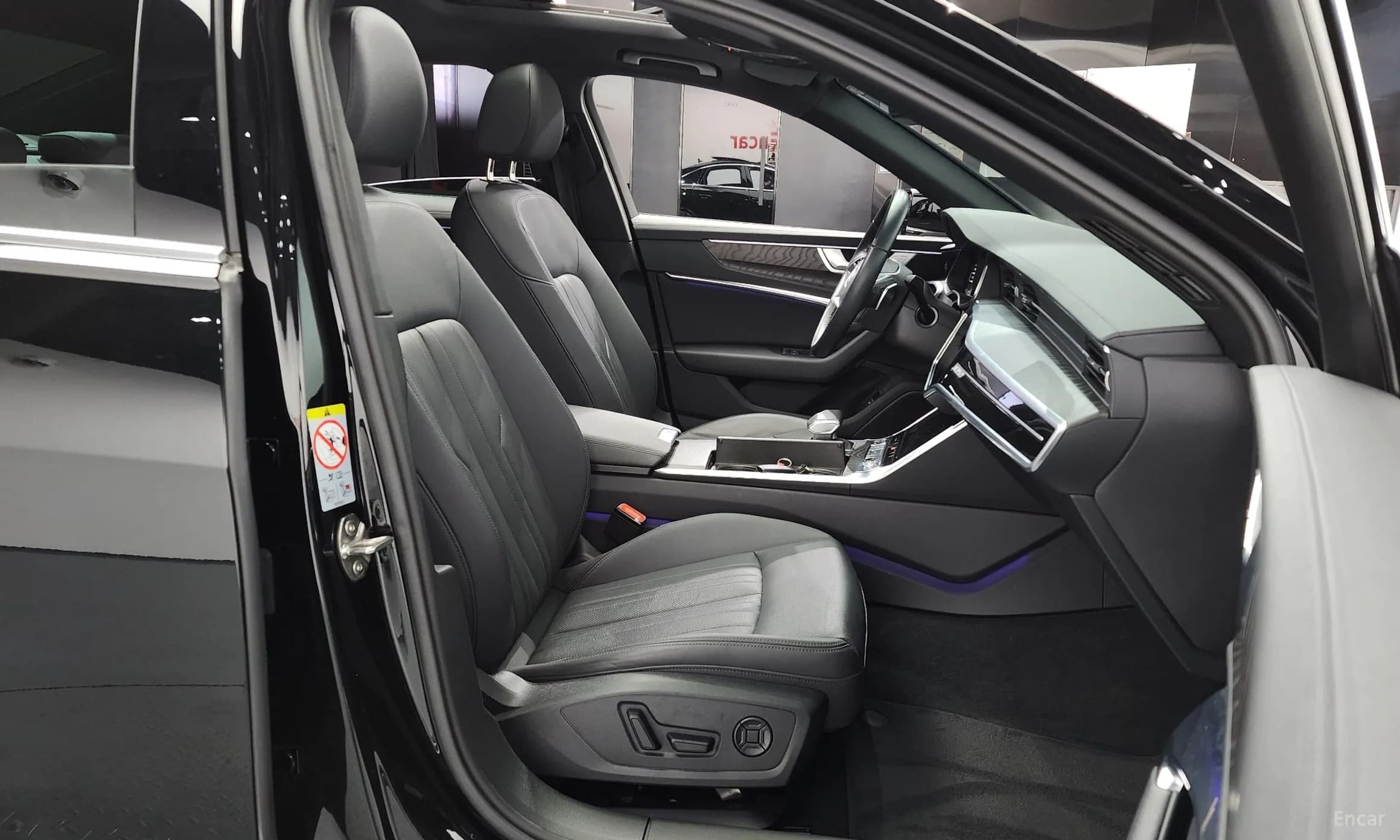 A6 (C8)