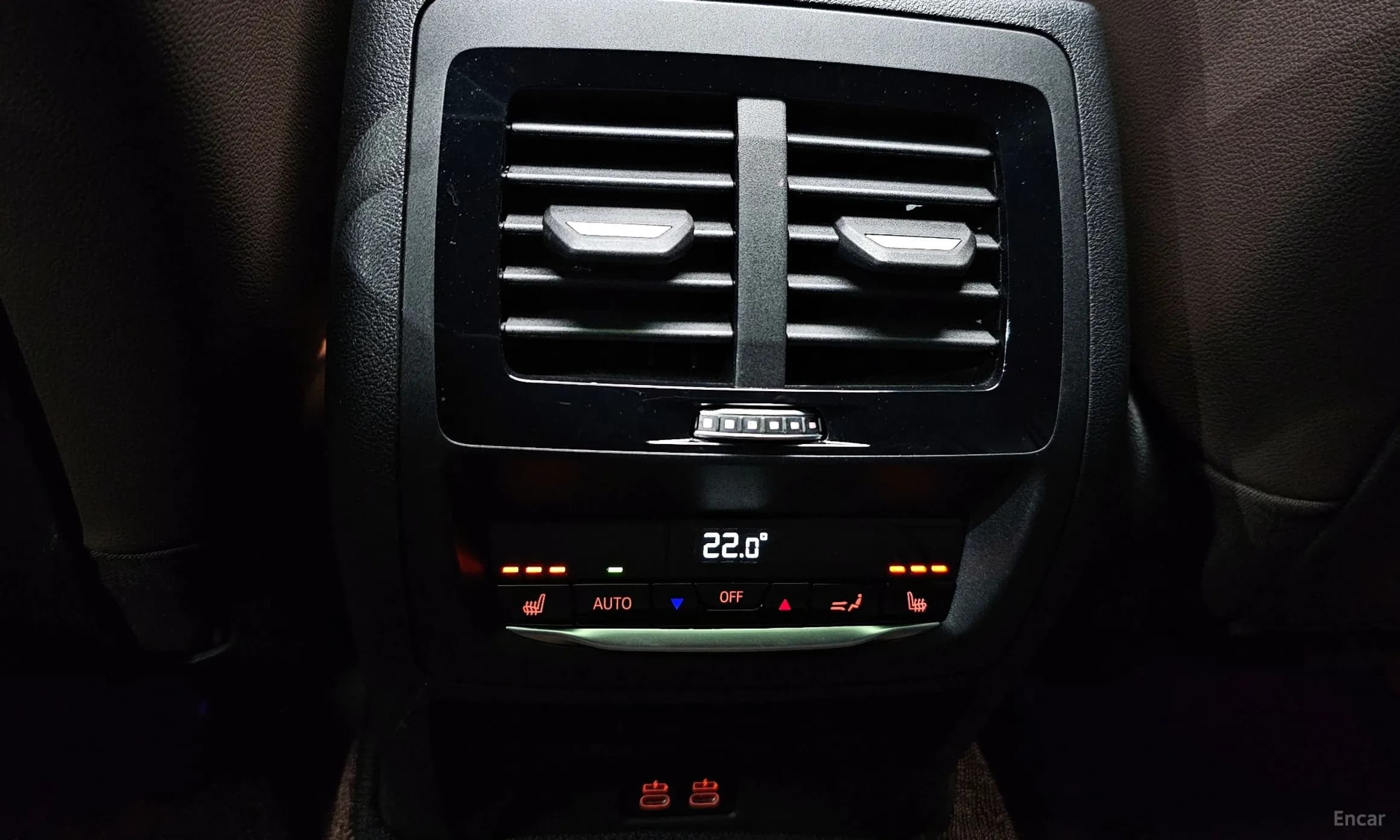 X4 (G02)