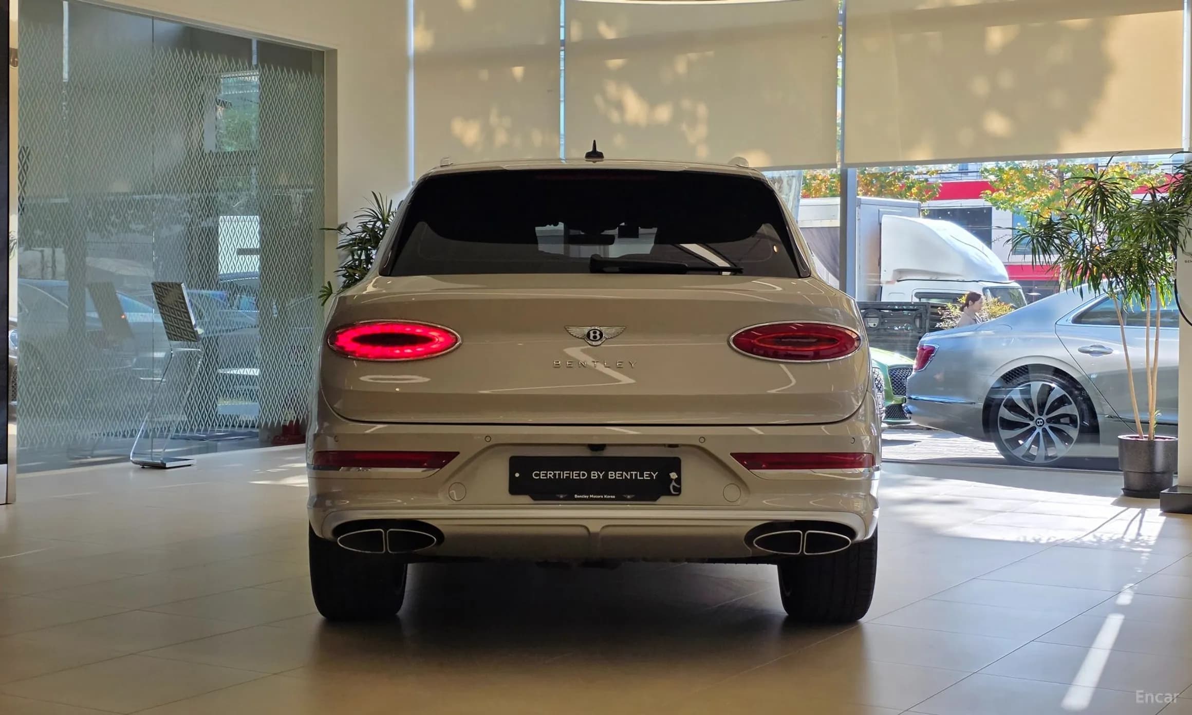 Bentayga
