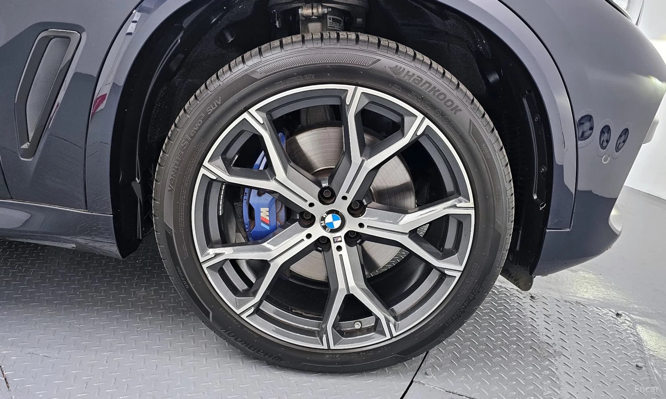 X5 (G05)
