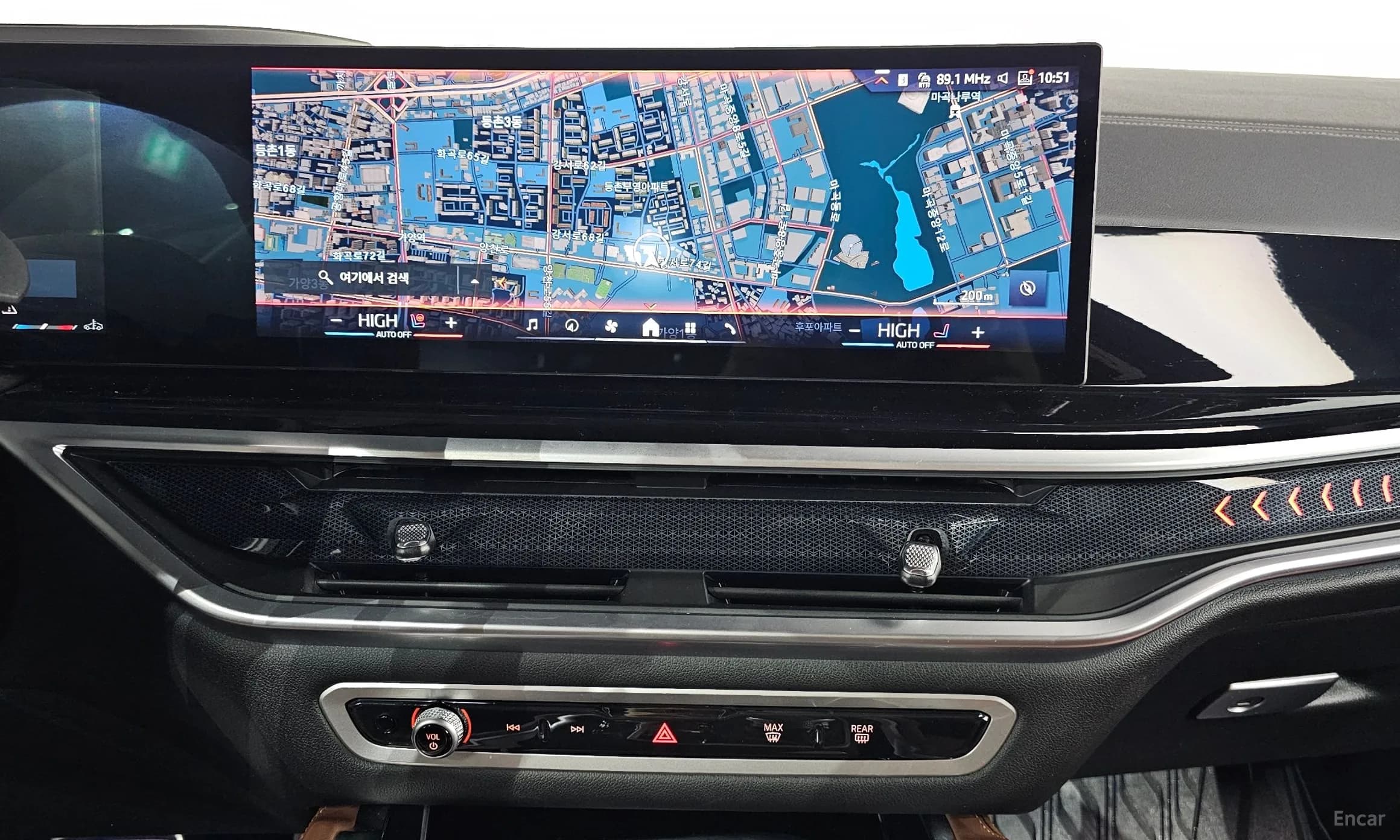 X6 (G06)