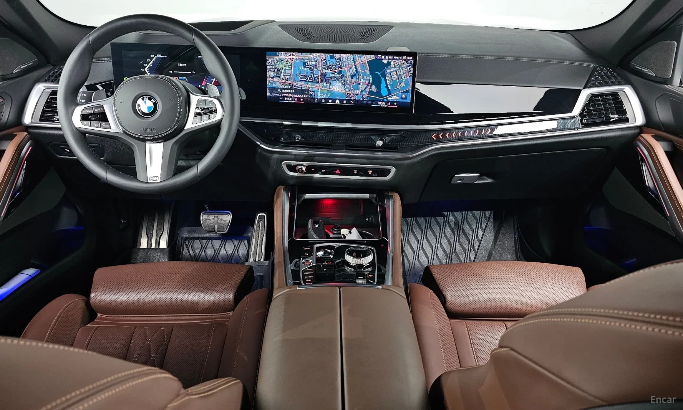 X6 (G06)