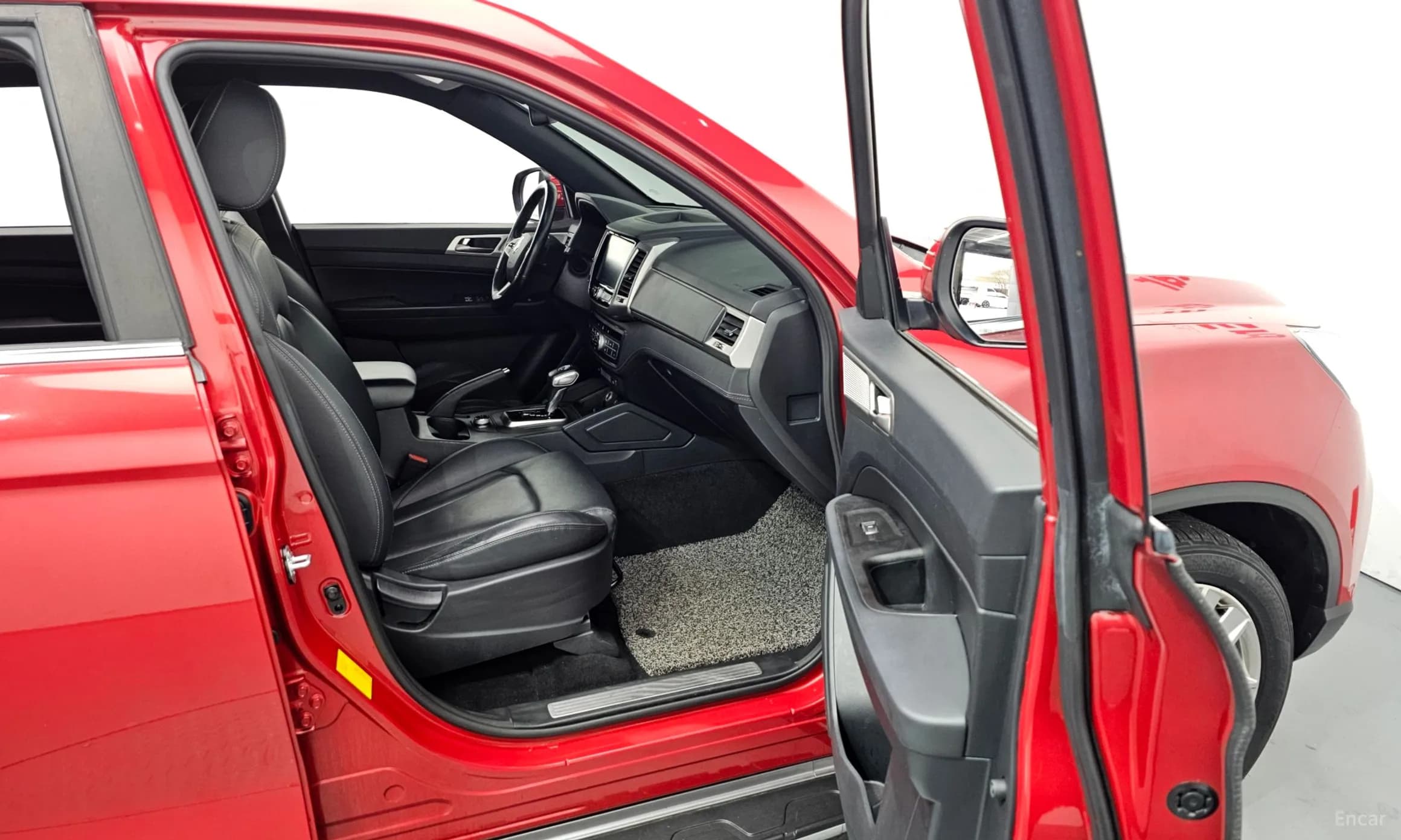 Rexton Sports Khan