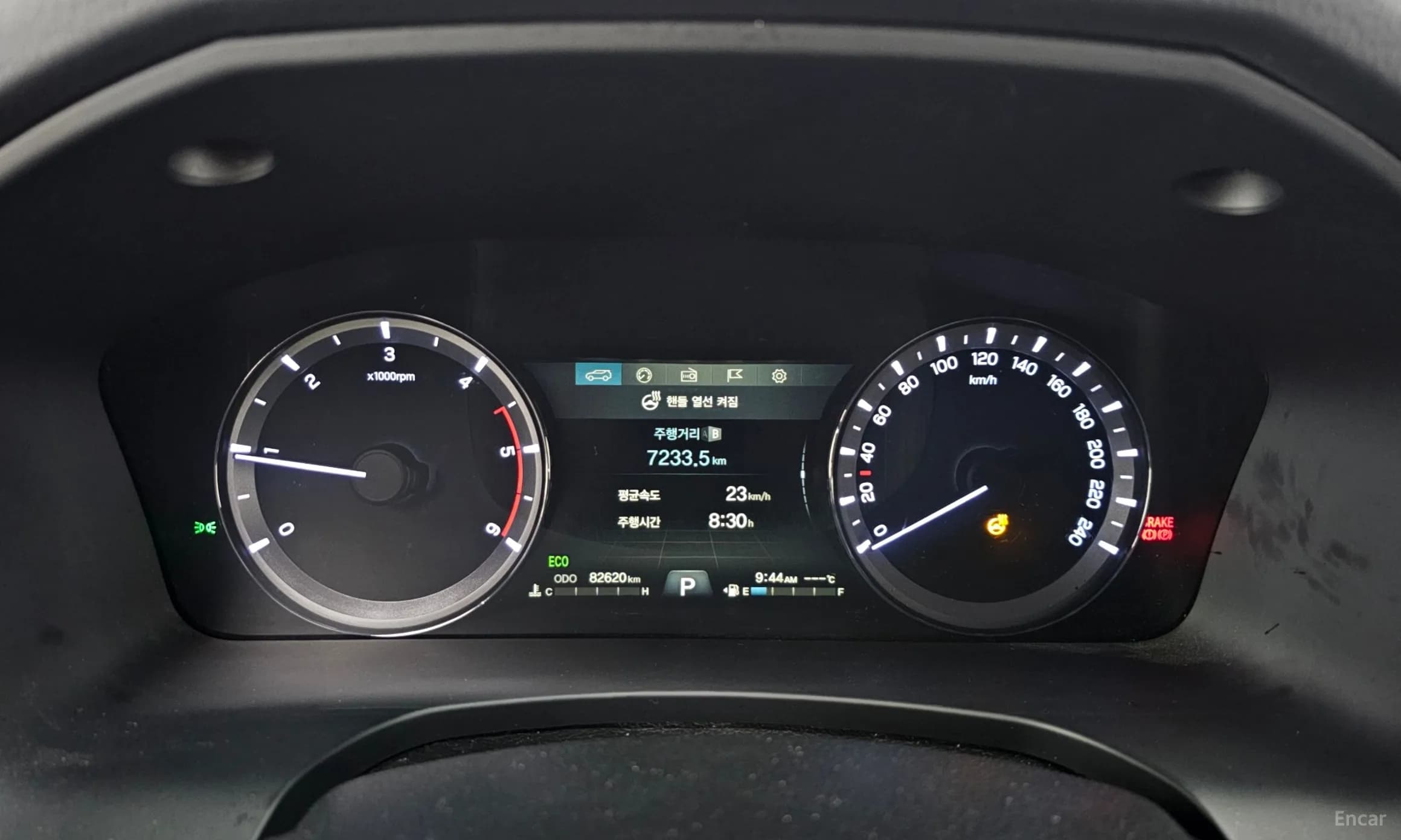 Rexton Sports Khan