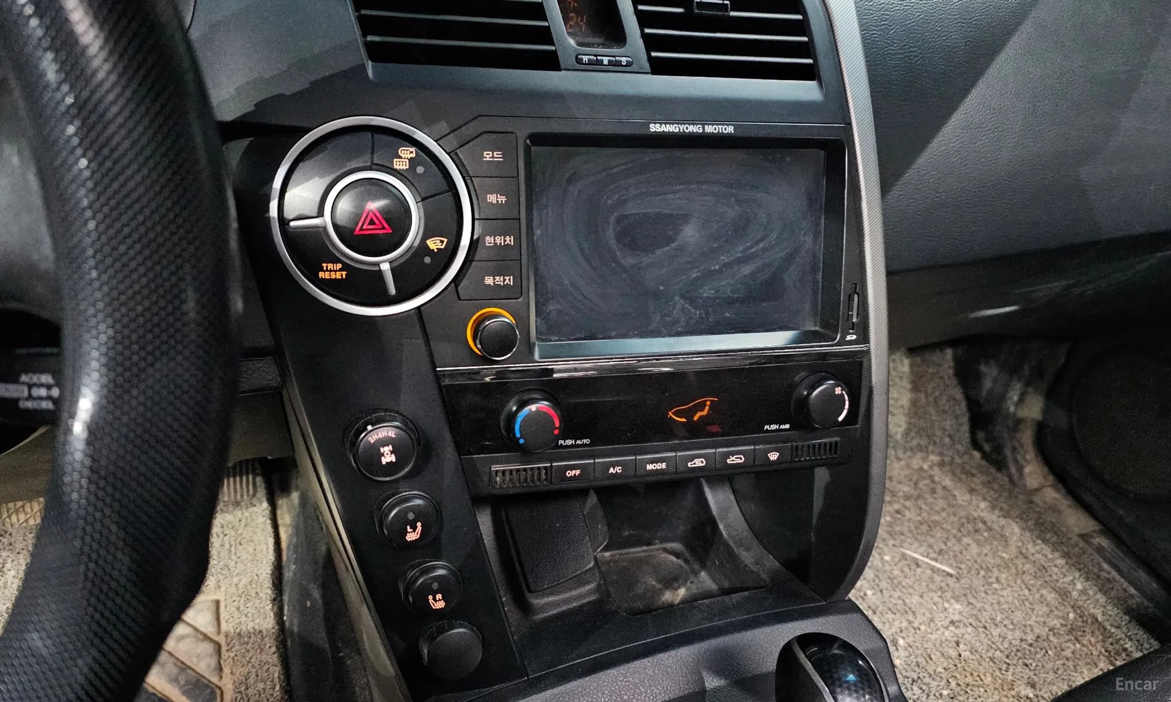 Korando Sports