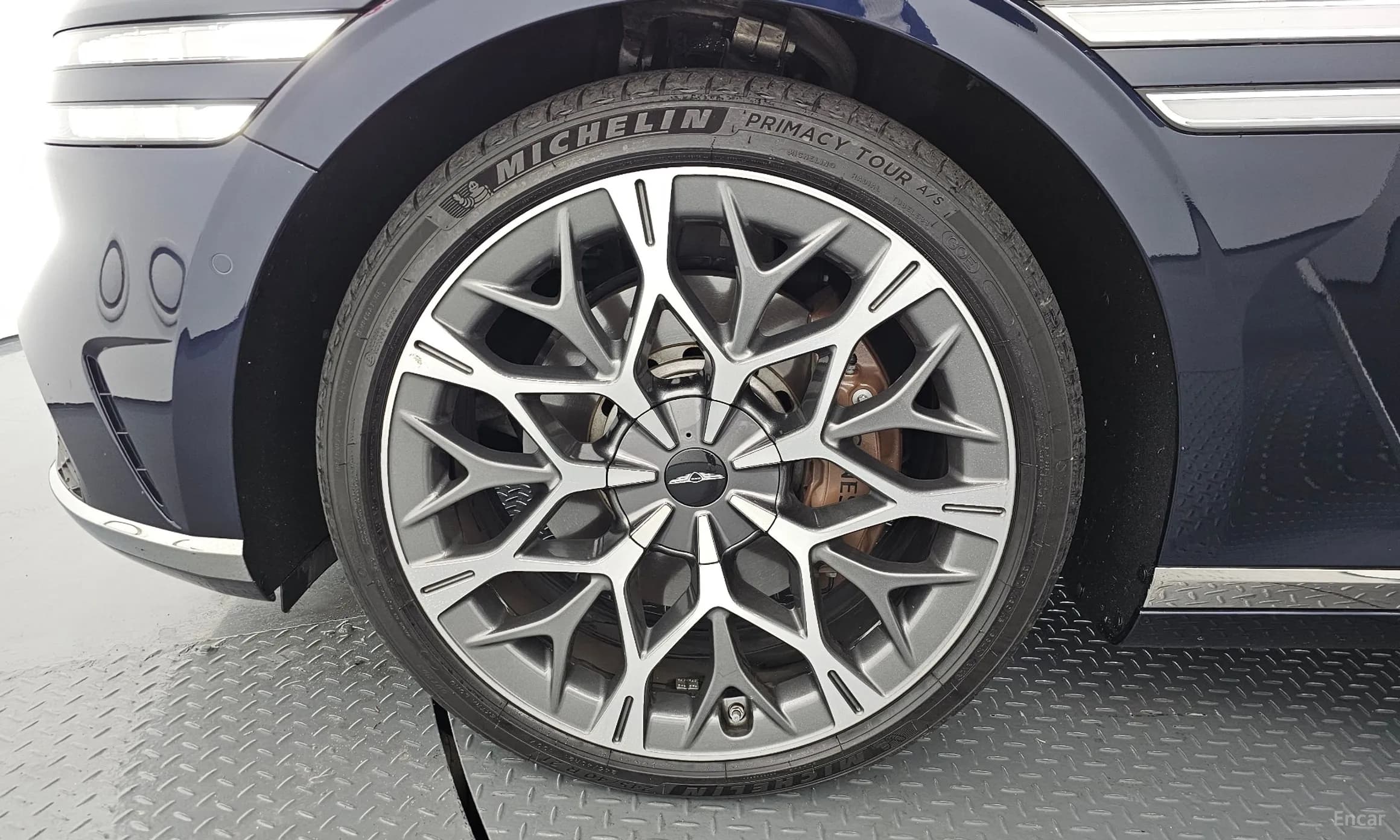 G90 (RS4)