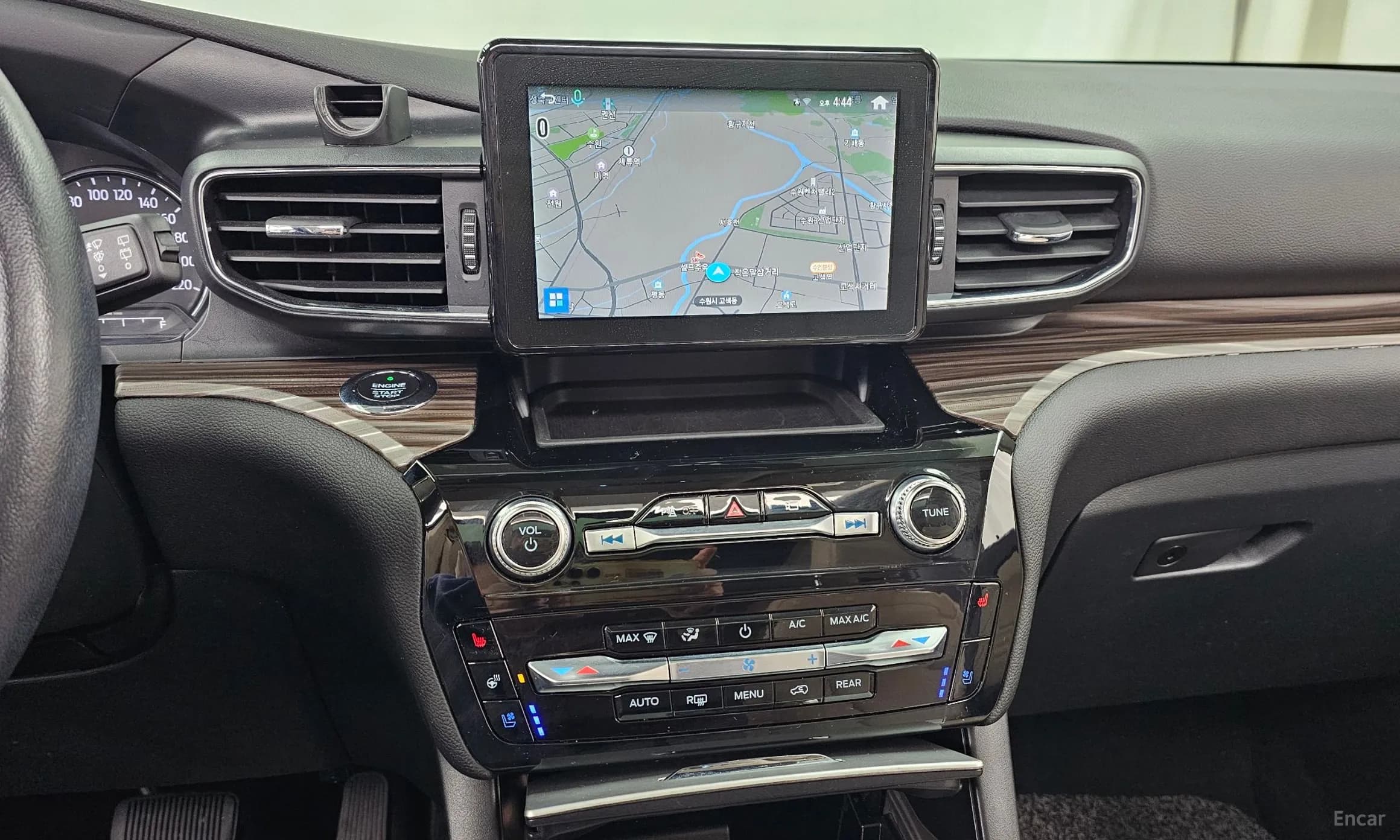 Explorer 6th Generation