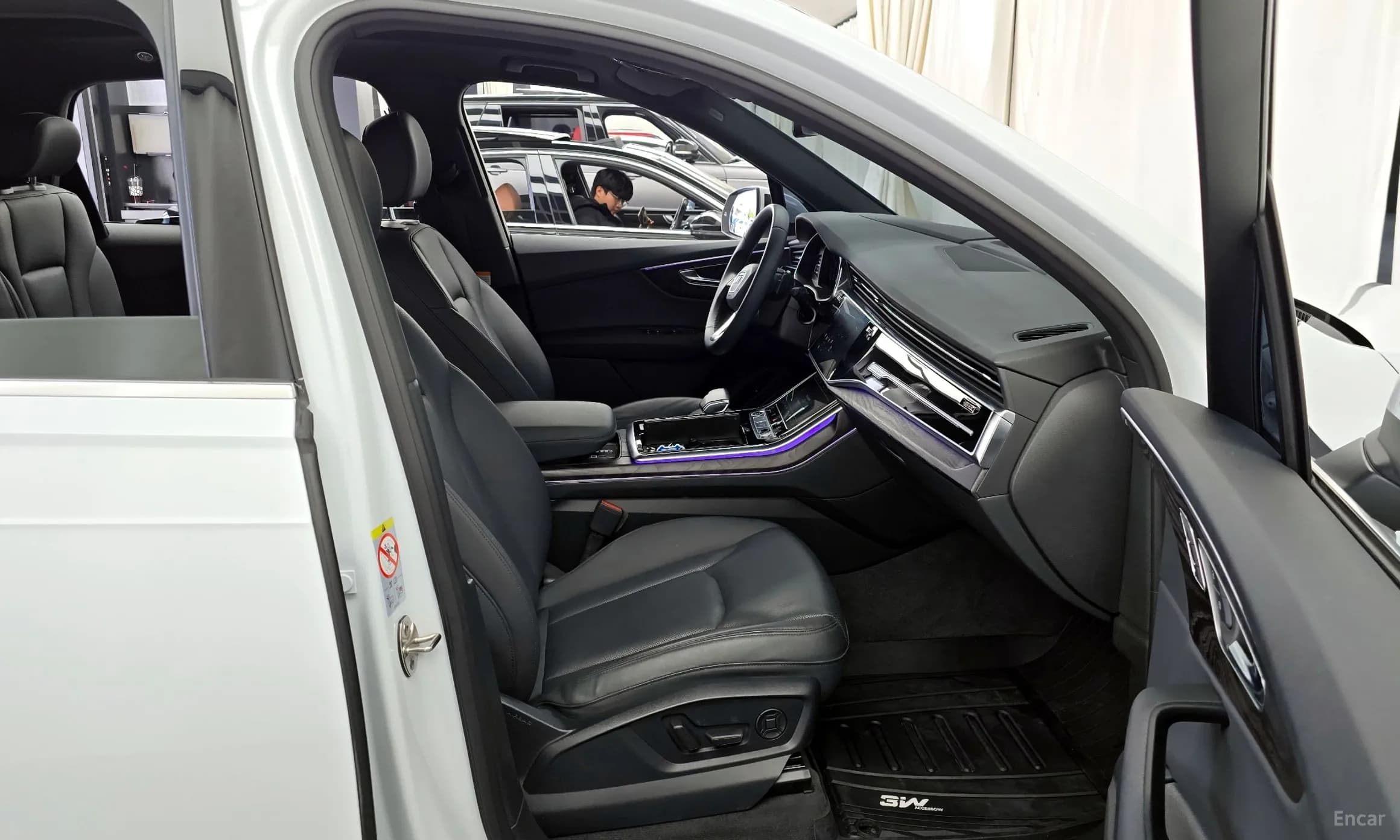 Q7 (4M)
