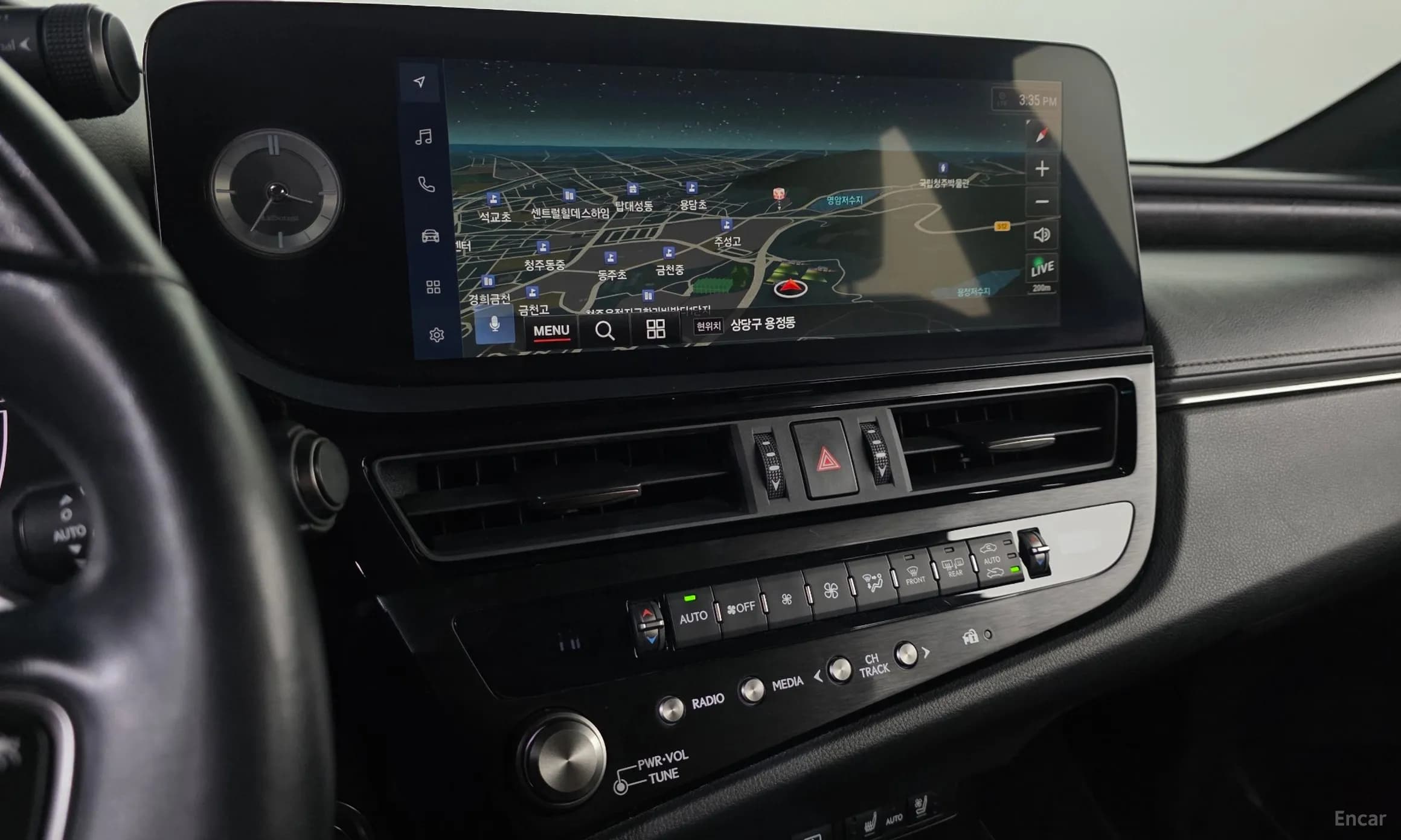 ES300h 7th Generation