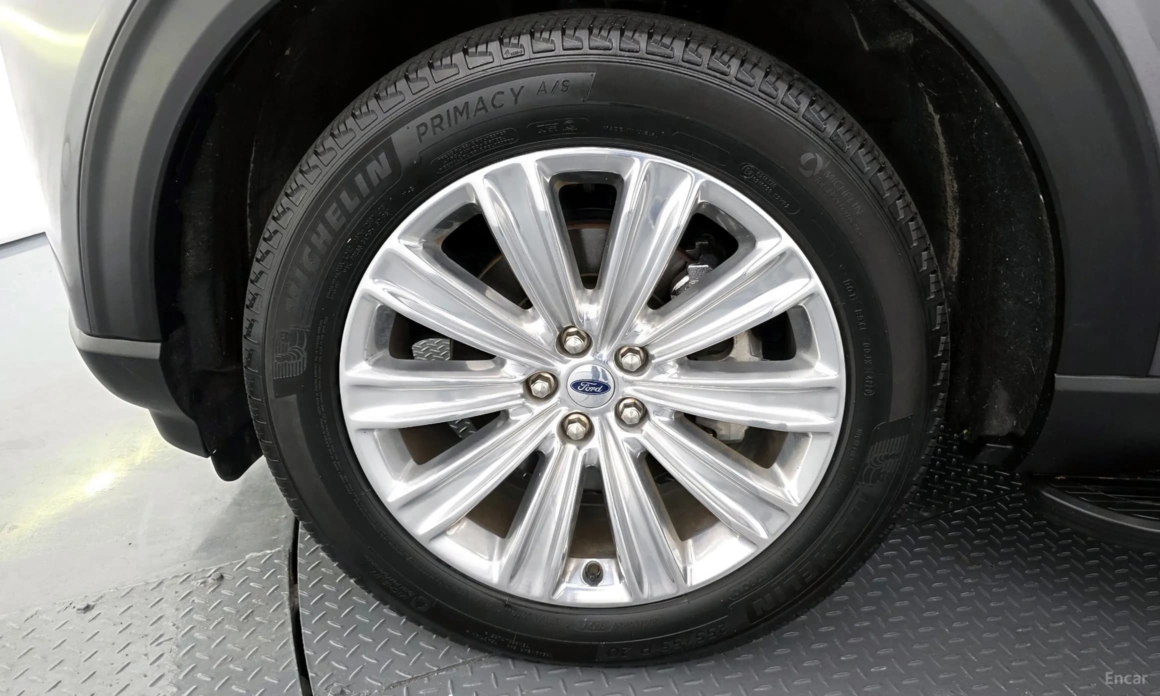 Explorer 6th Generation