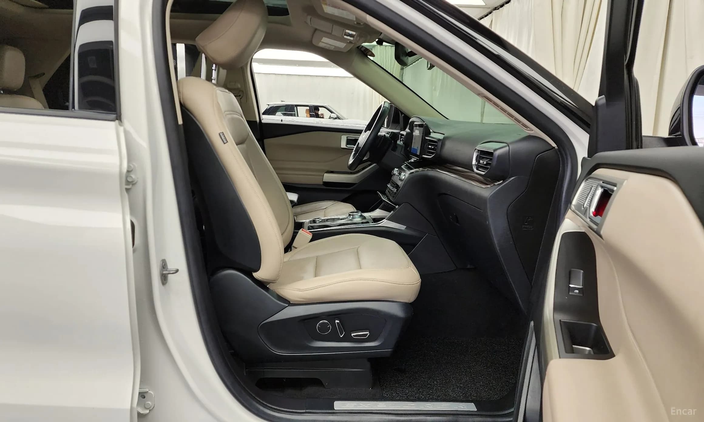 Explorer 6th Generation