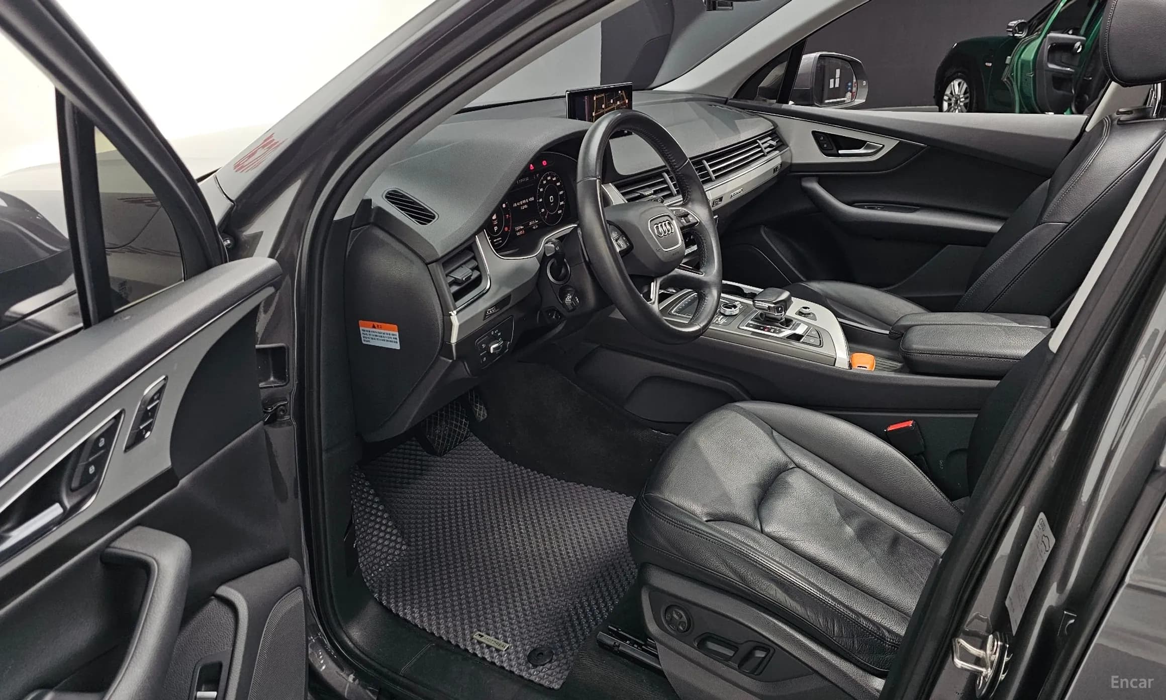 Q7 (4M)
