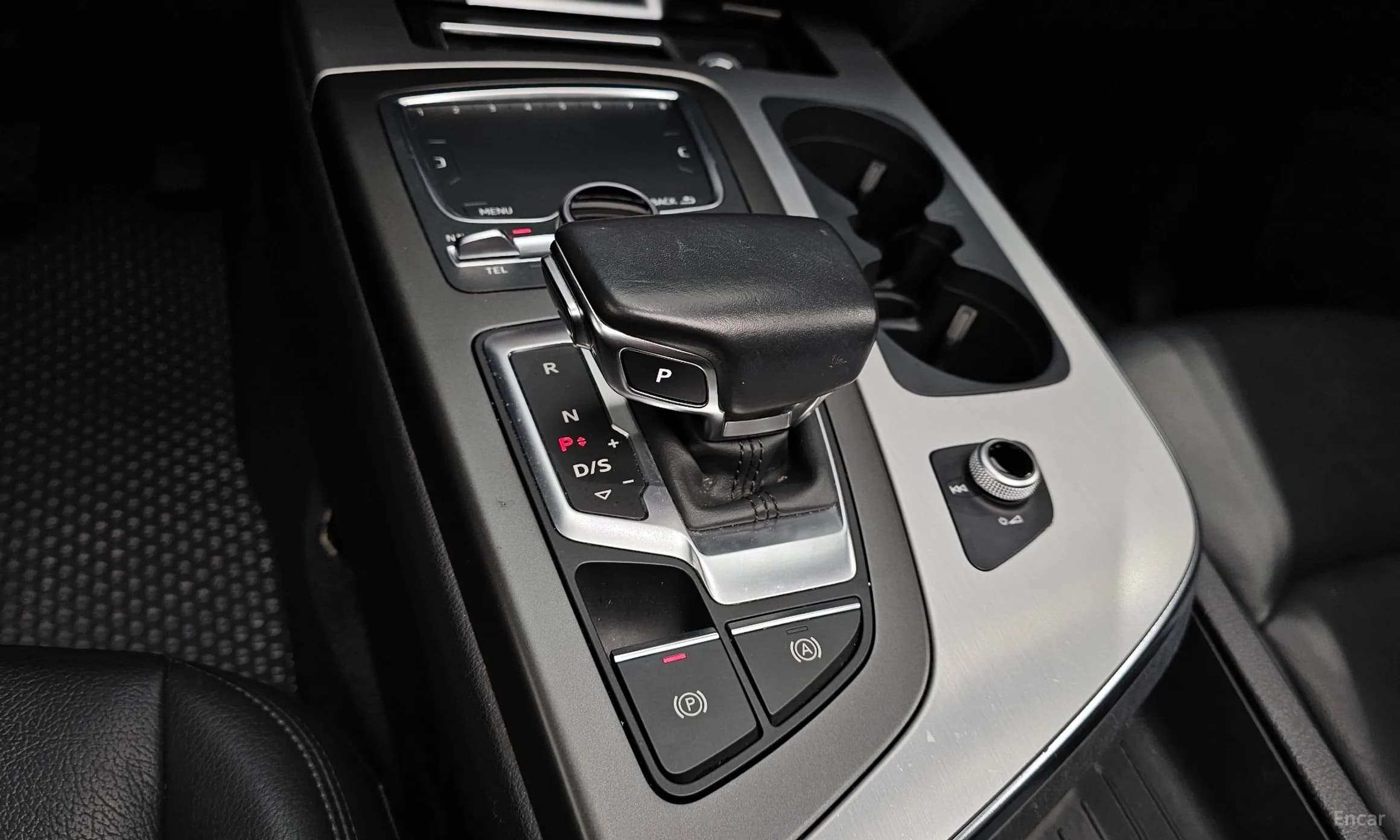 Q7 (4M)