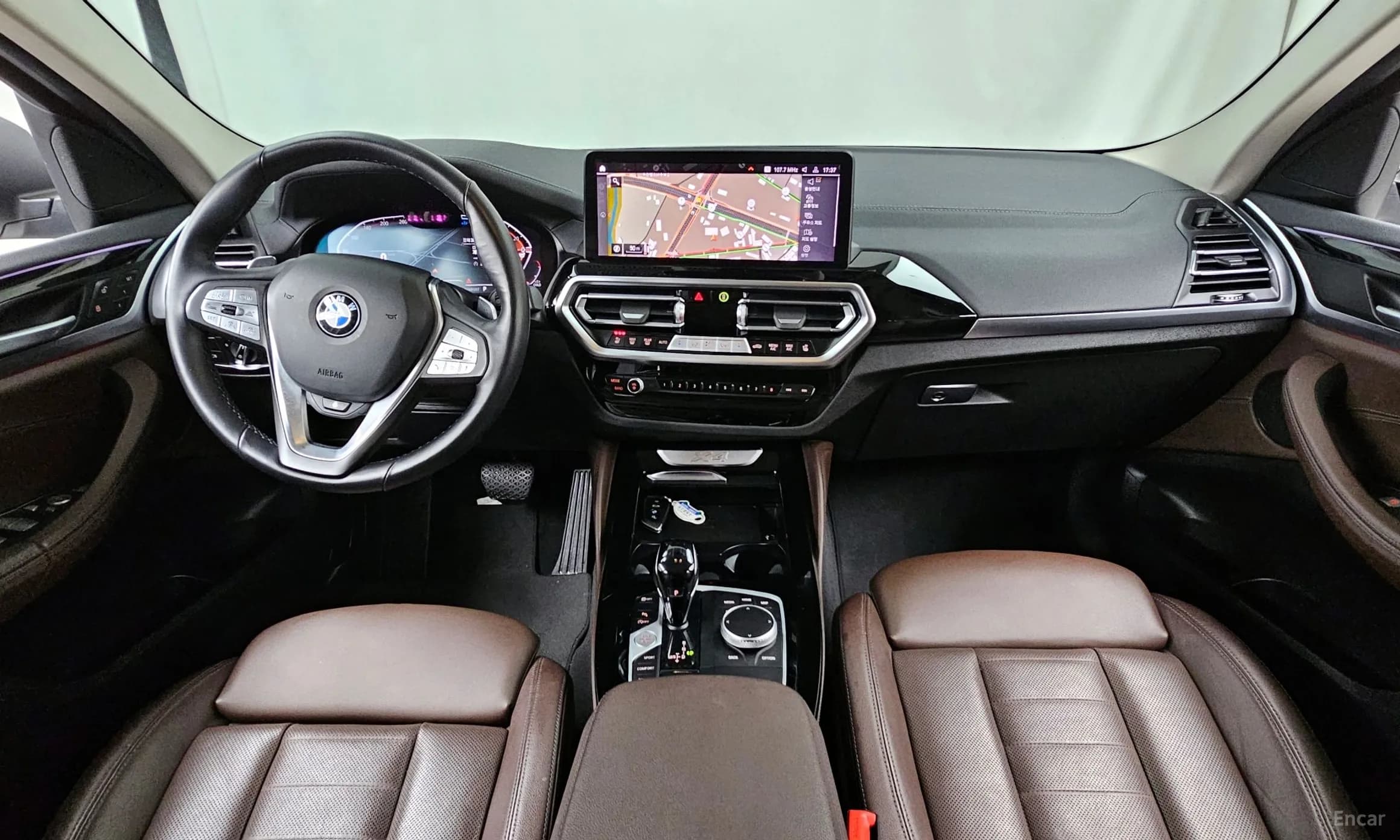 X4 (G02)