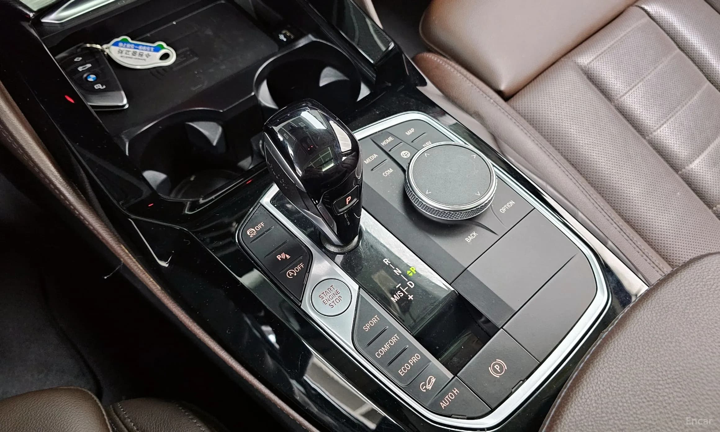 X4 (G02)