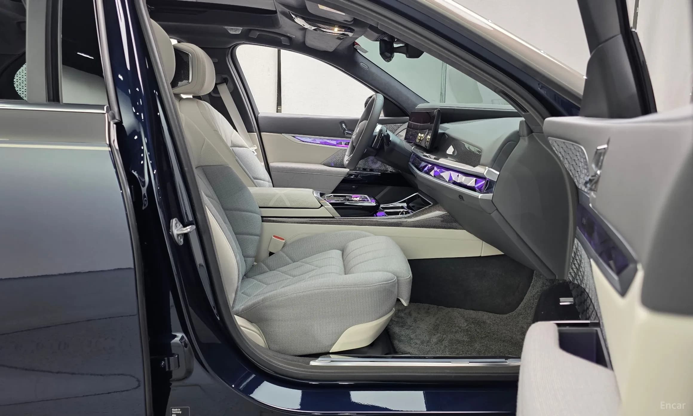 7 Series (G70)