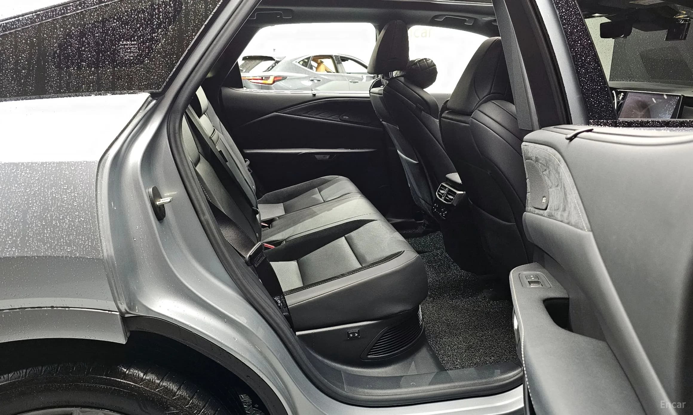 RX500h 5th Generation