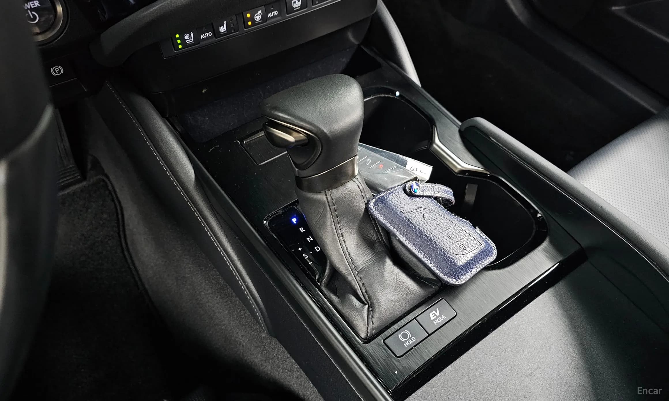 ES300h 7th Generation