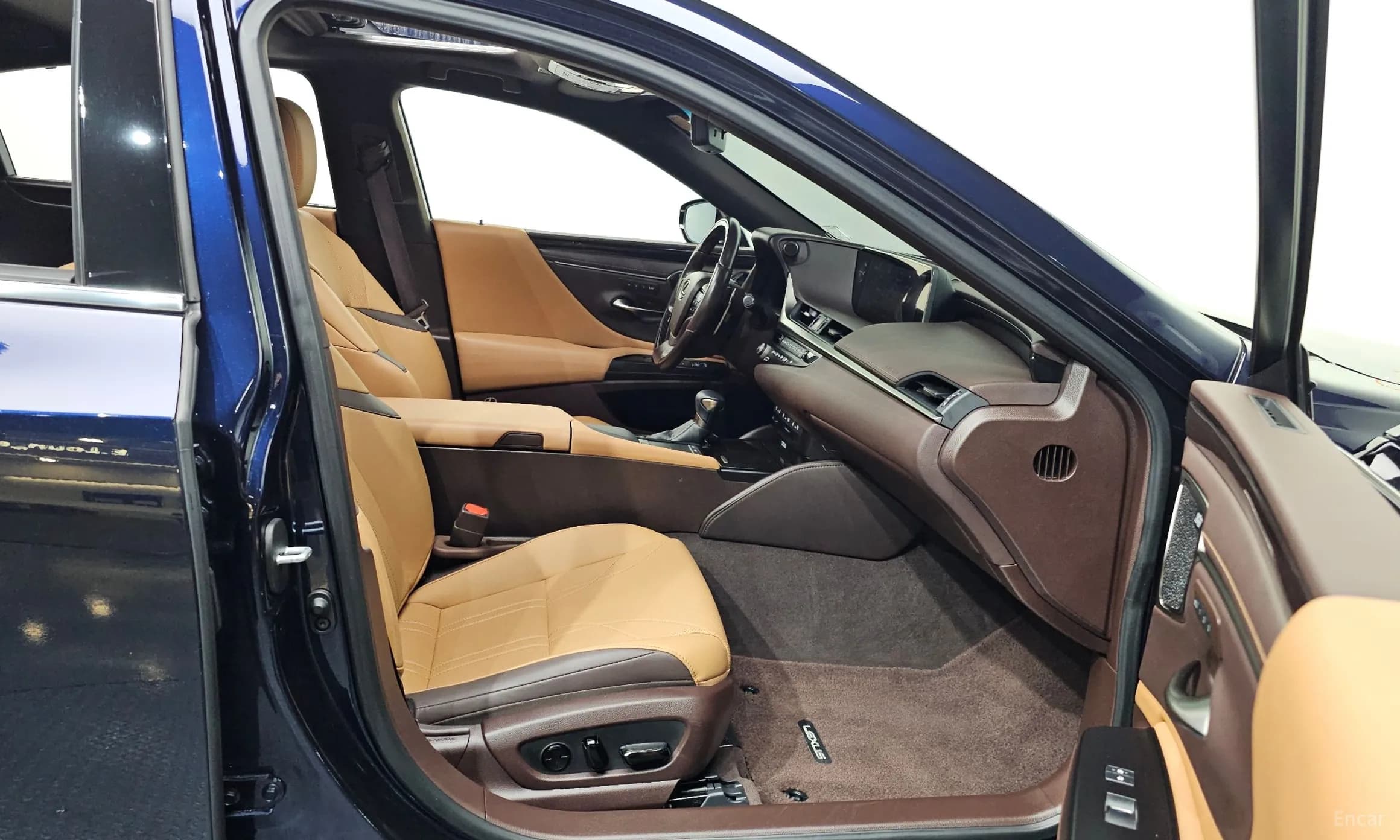 ES300h 7th Generation