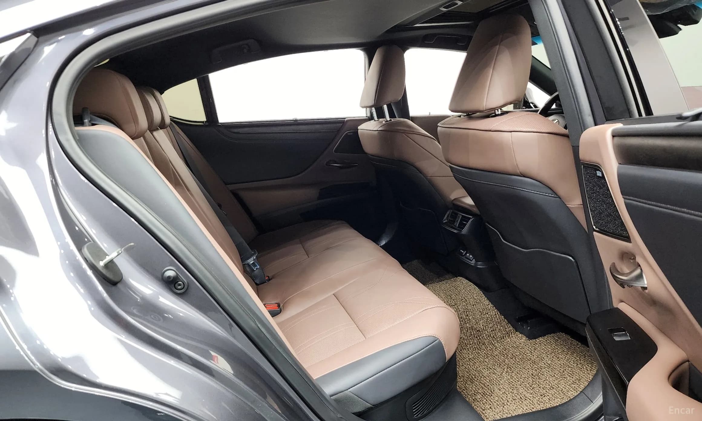 ES300h 7th Generation