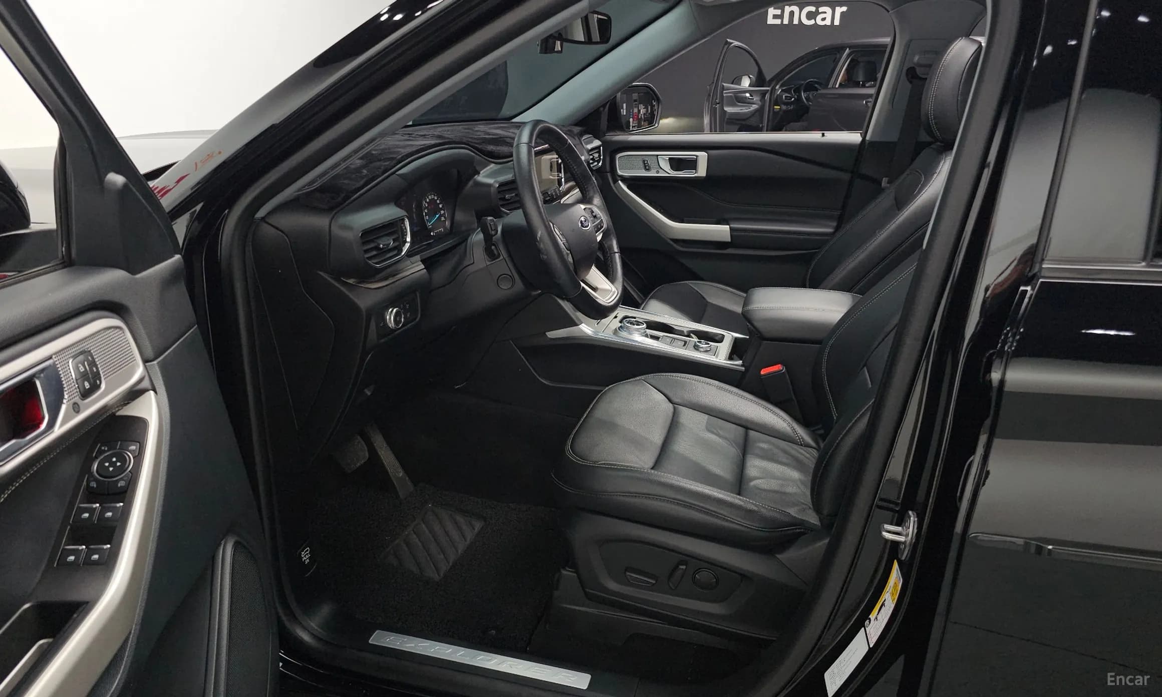 Explorer 6th Generation