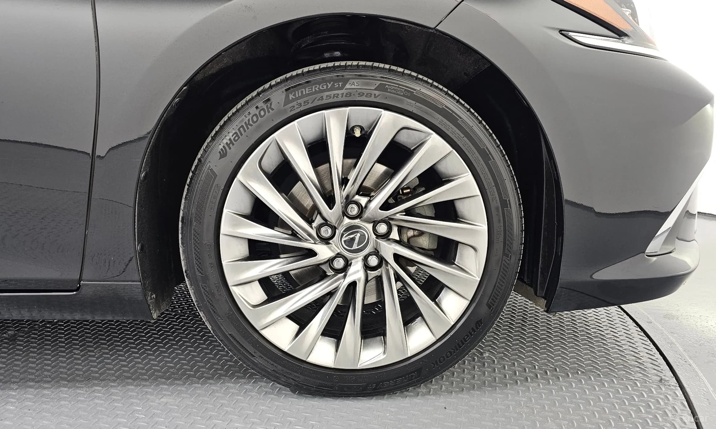 ES300h 7th Generation