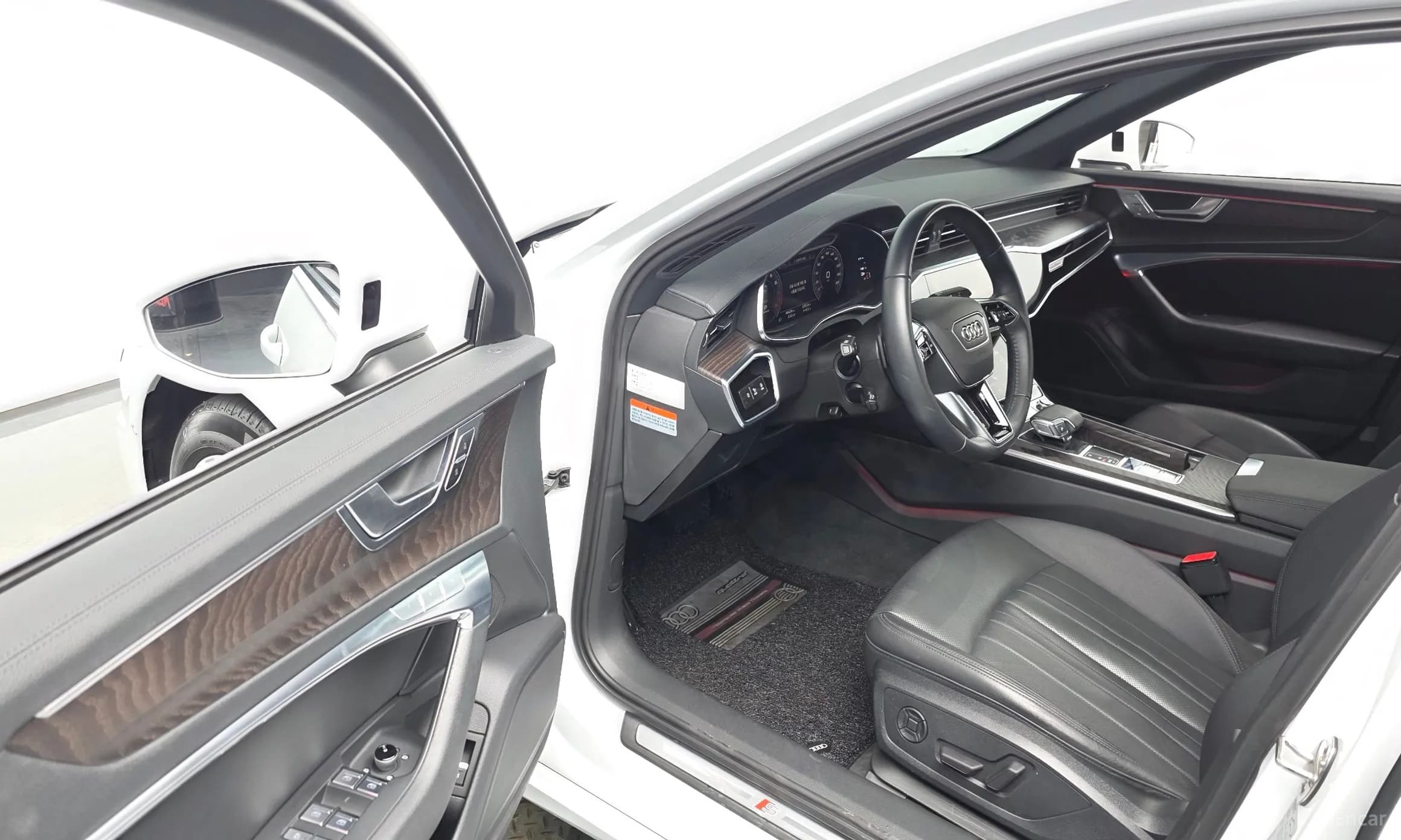 A6 (C8)