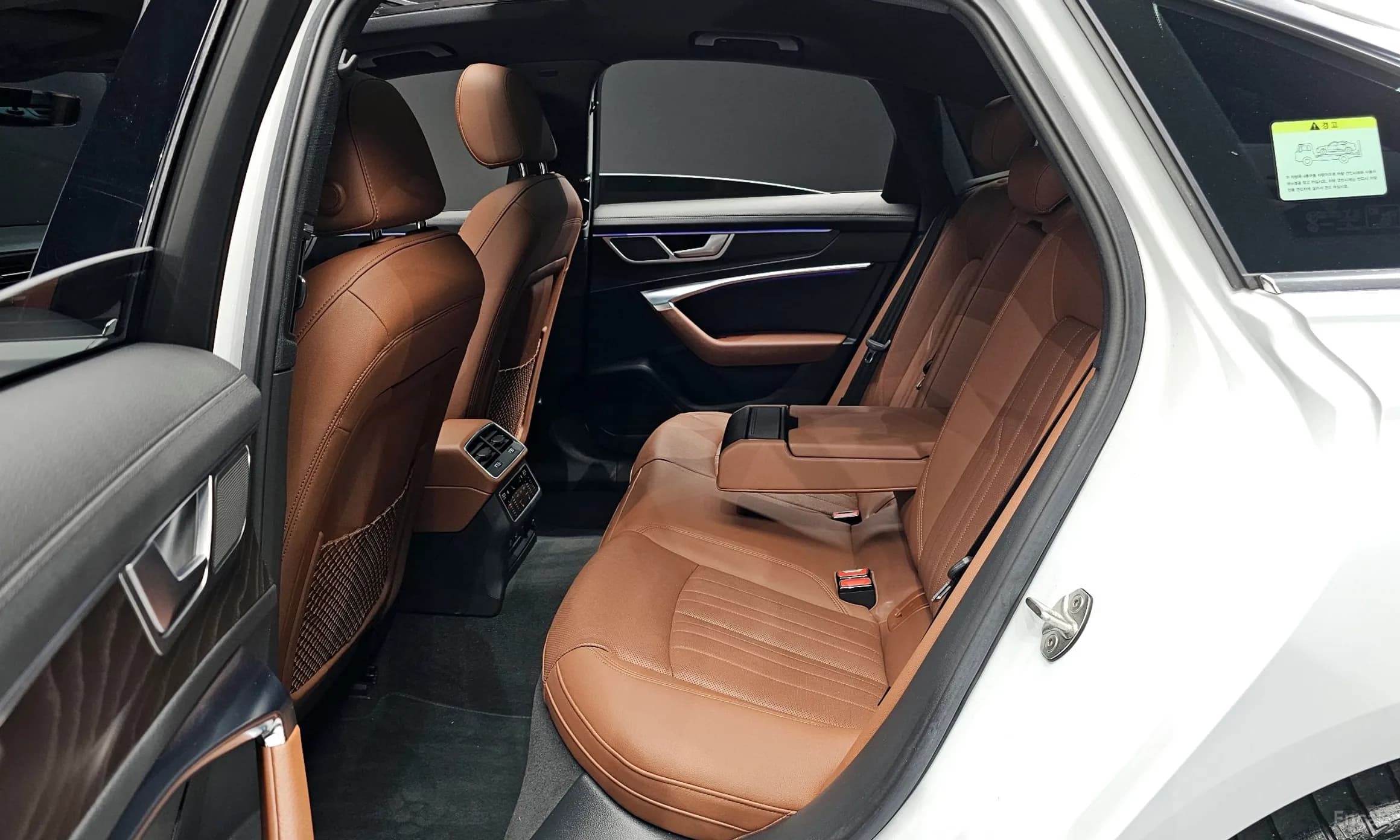 A6 (C8)