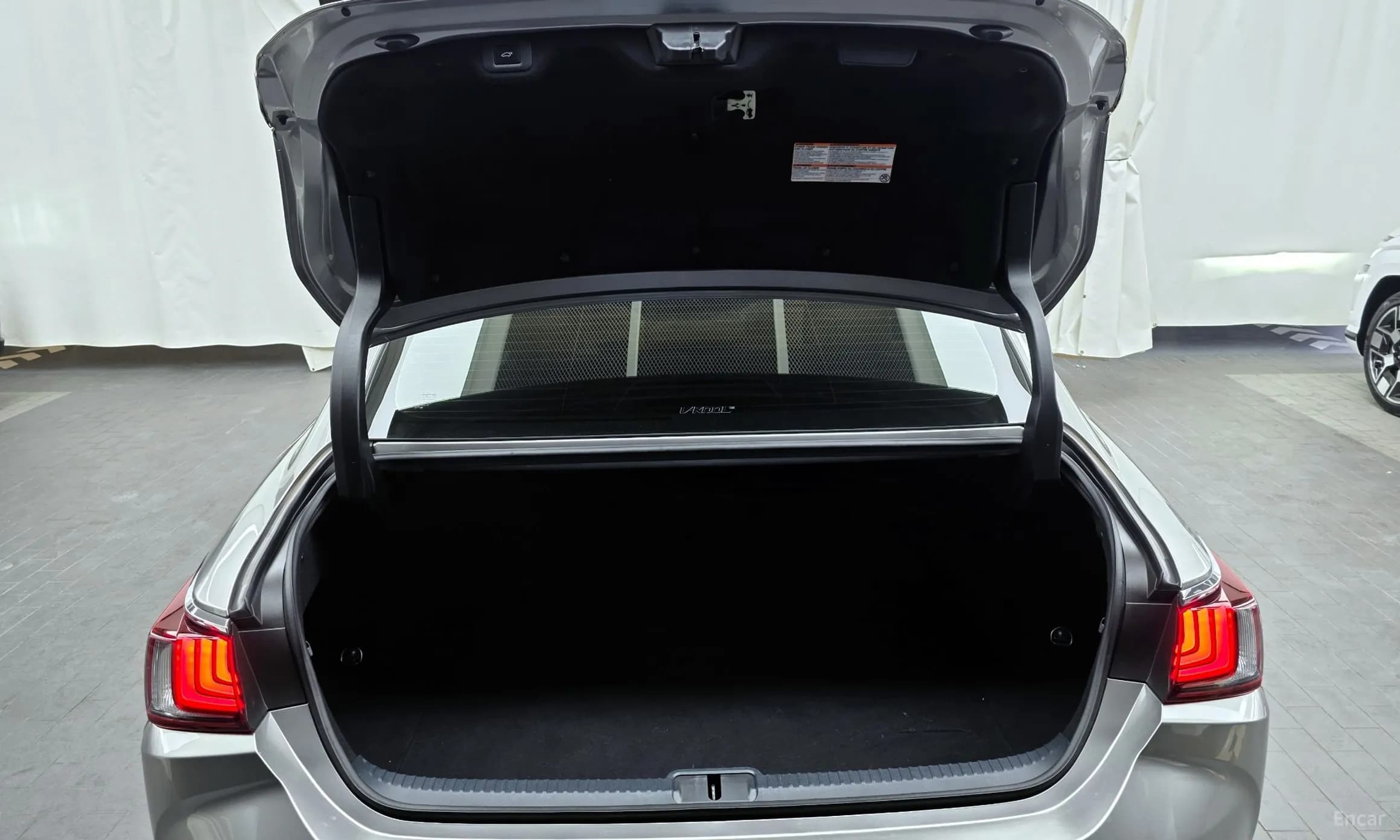 ES300h 7th Generation