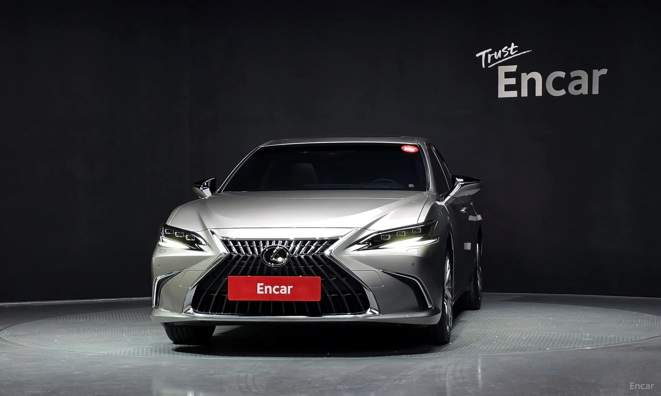 ES300h 7th Generation