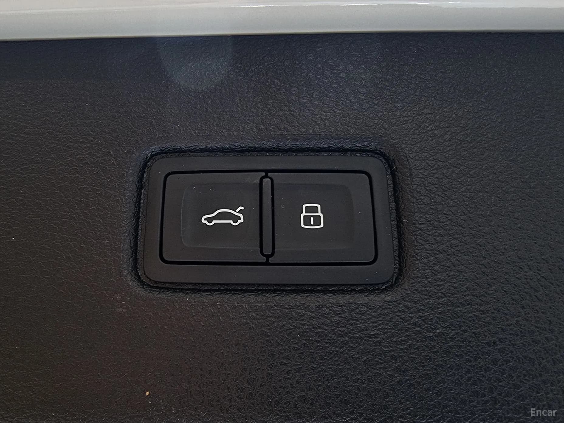 Q7 (4M)