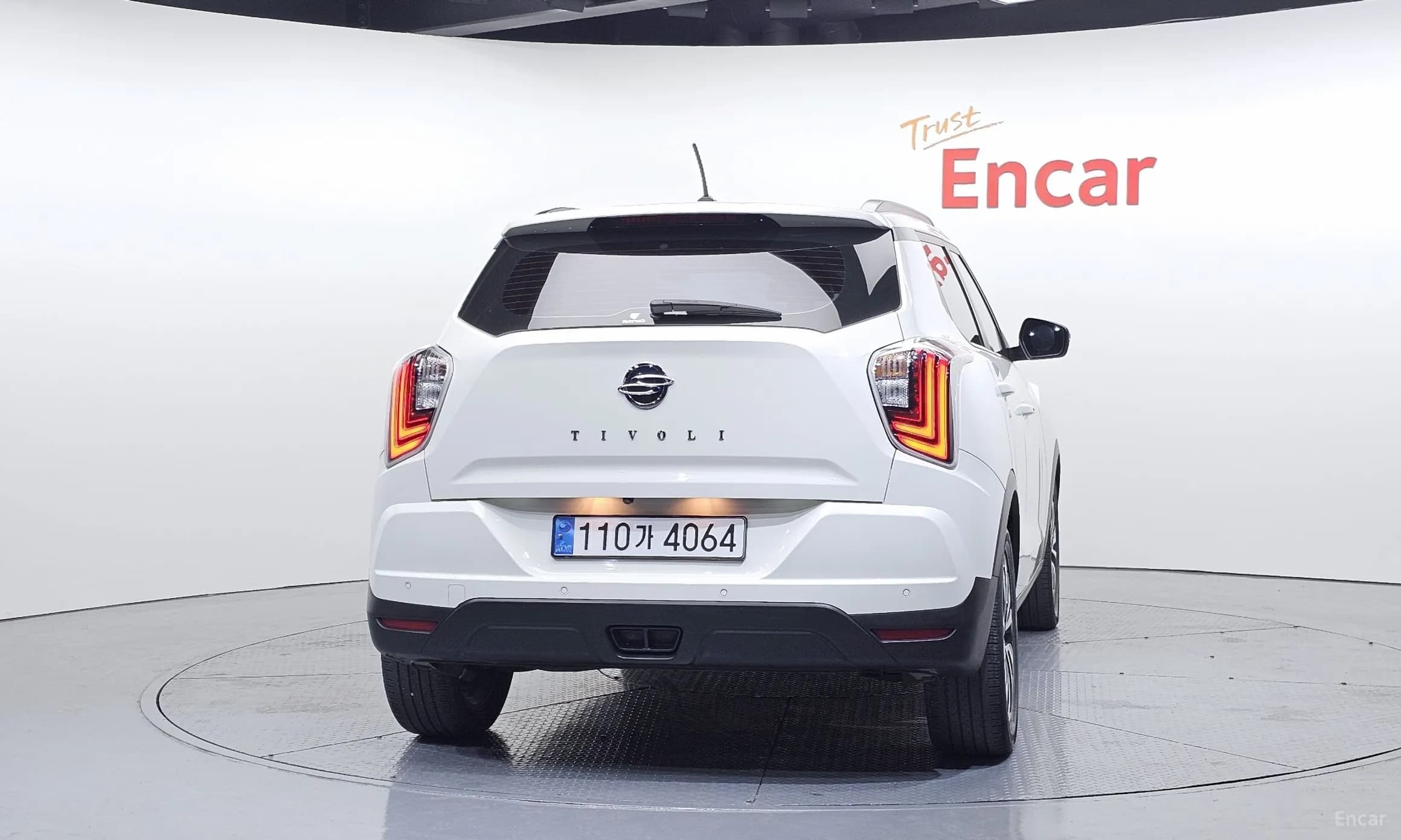 Berry New Tivoli