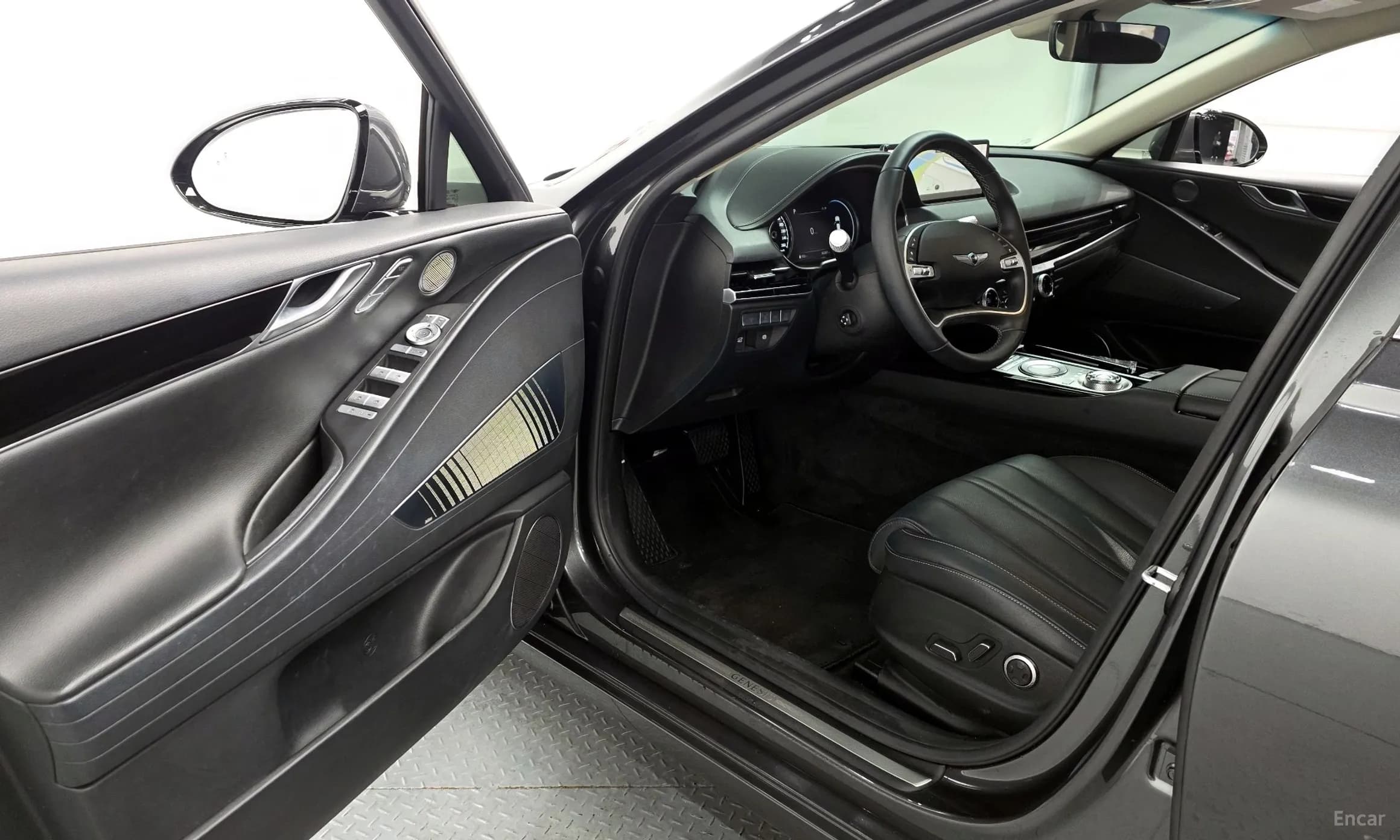G80 (RG3)