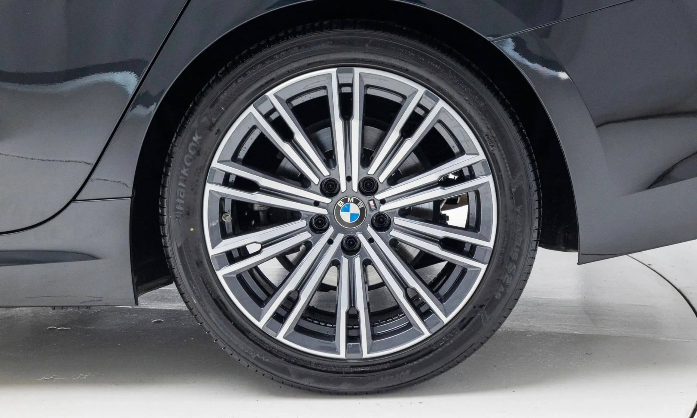 3 Series (G20)